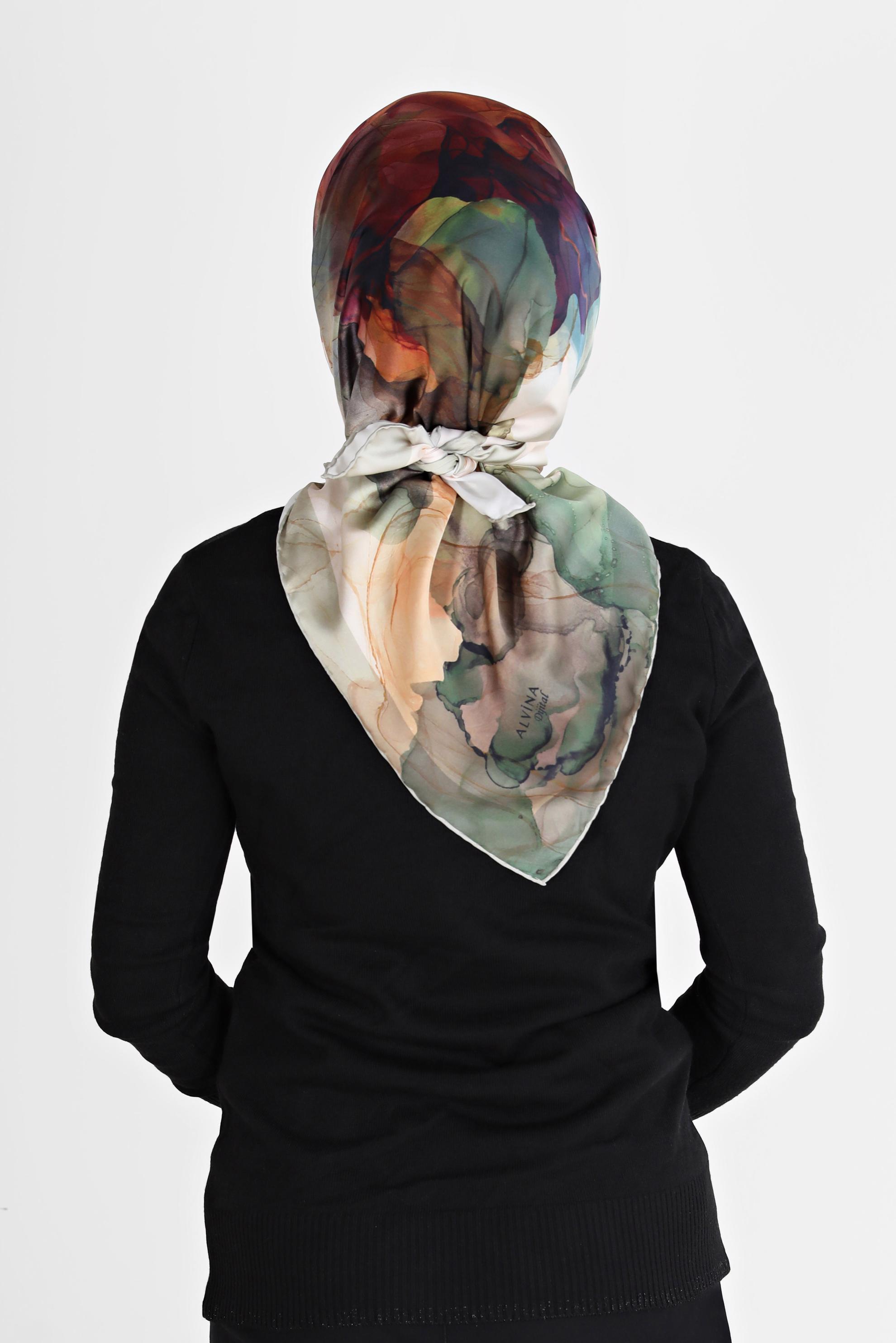 Tesettür giyim YEŞİL ALVİNA DİJİTAL SURA EŞARP 8098 