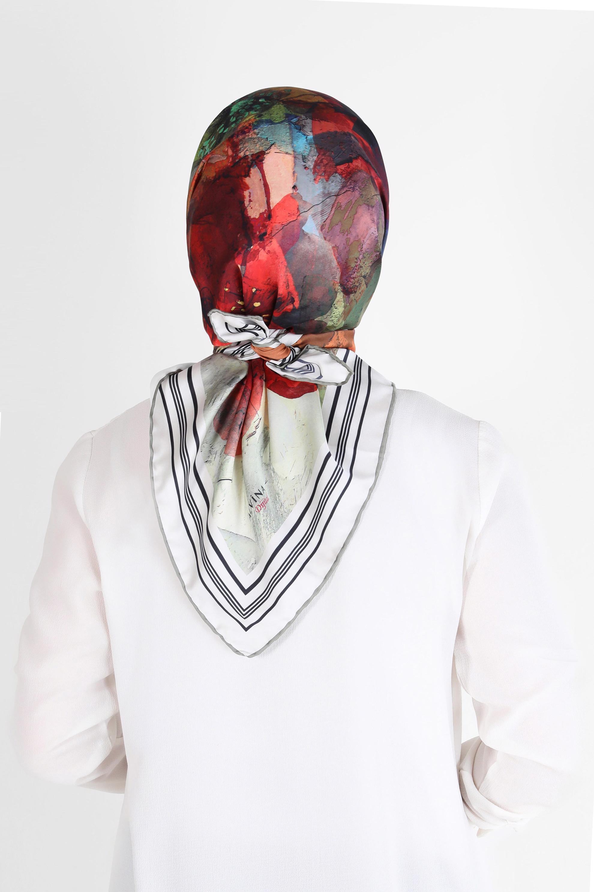 Tesettür giyim YEŞİL ALVİNA DİJİTAL SURA EŞARP 8104