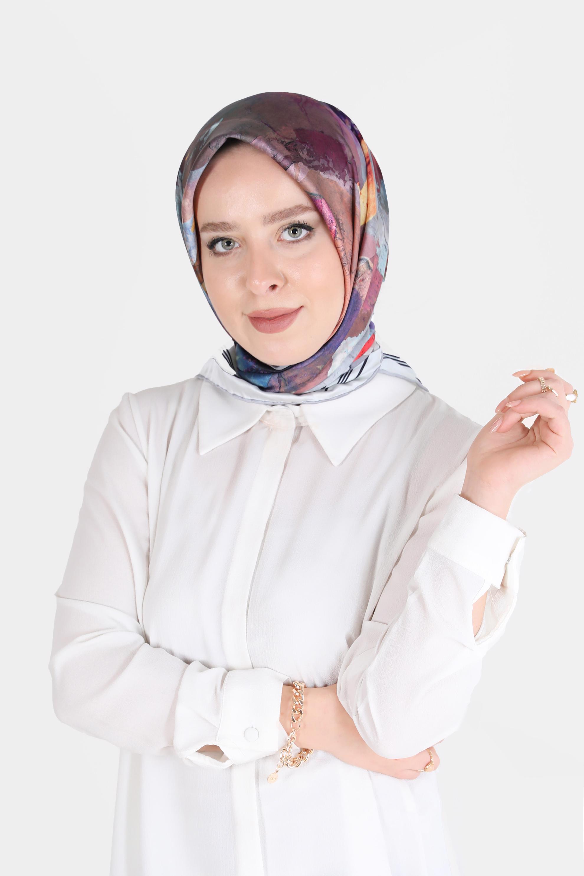 Tesettür giyim GÜMÜŞ ALVİNA DİJİTAL SURA EŞARP 8104