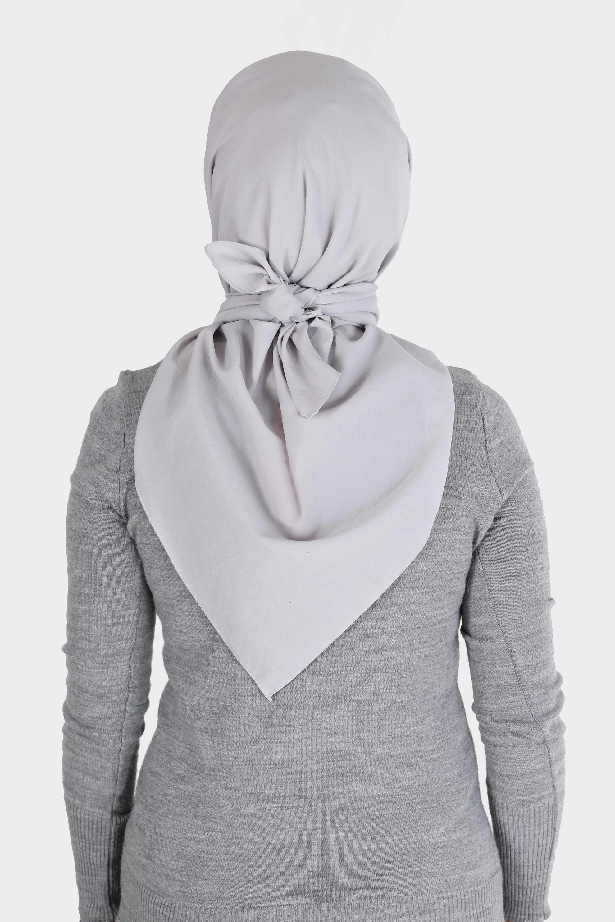 Tesettür giyim GÜMÜŞ ALVİNA MEDİNE İPEĞİ EŞARP 8106 