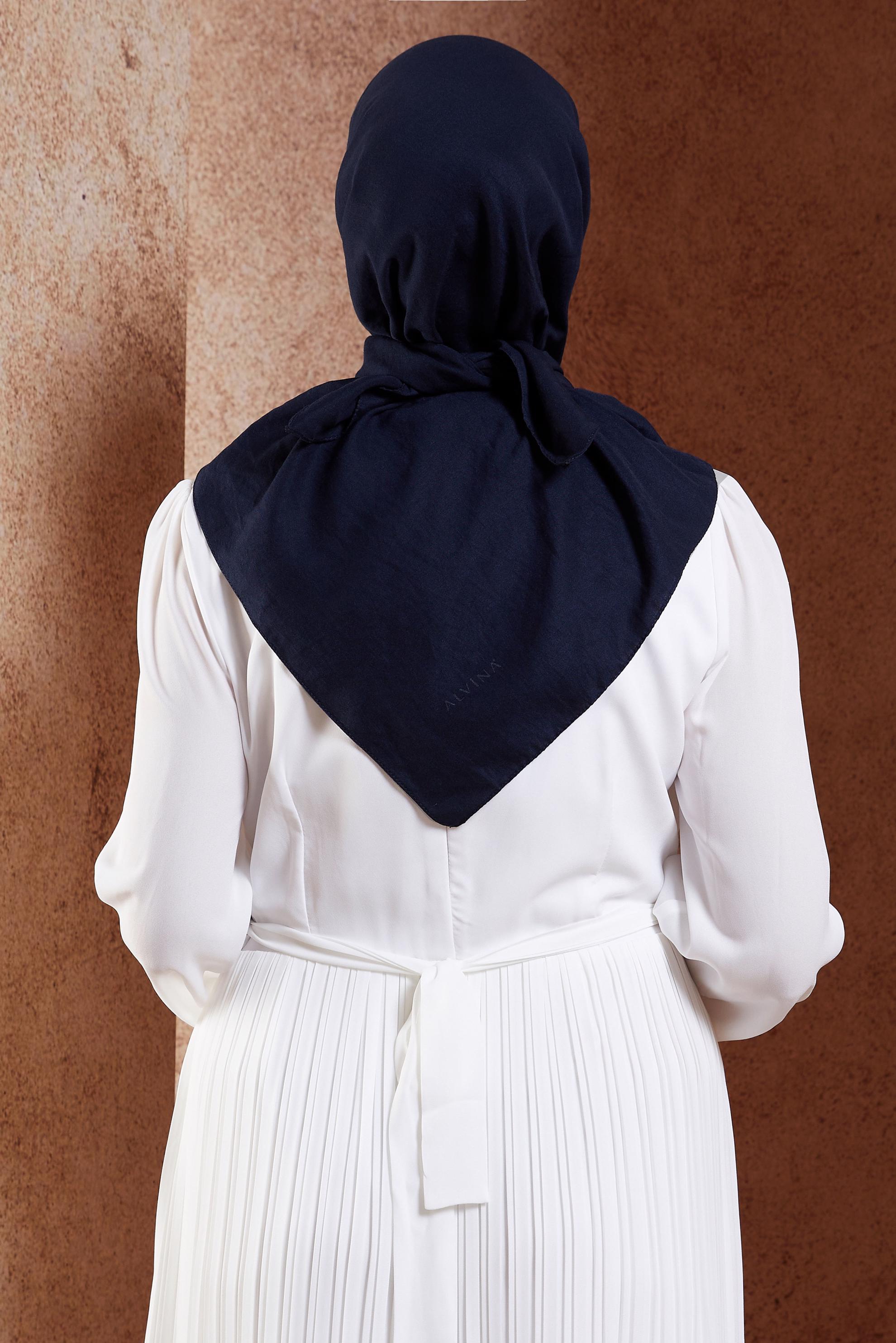 Tesettür giyim LACİVERT ALVİNA PAMUK CAZ EŞARP 8109 