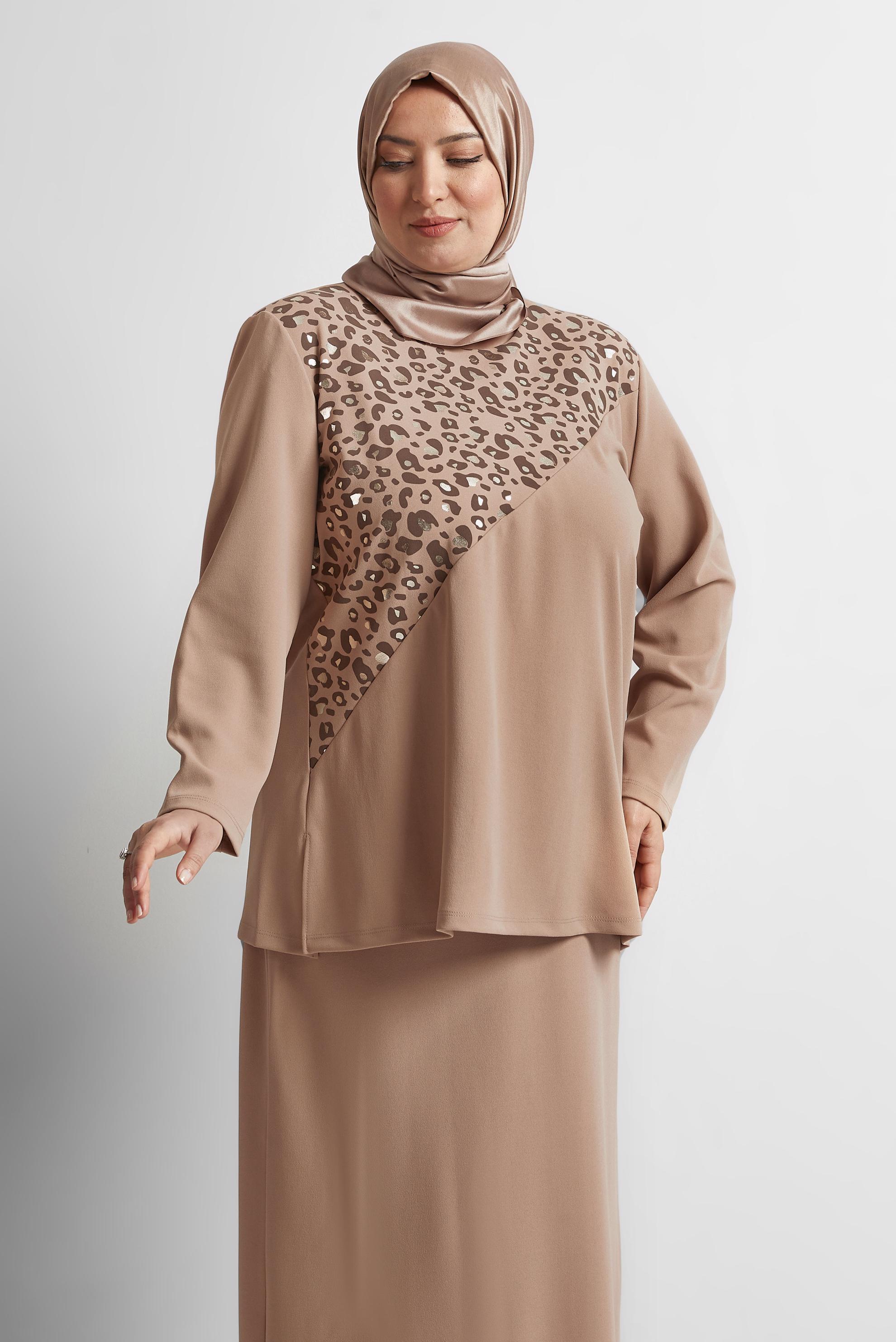 Vêtements hijab BEIGE COSTUME JUPE 2 PIÈCES DÉTAIL MOTIF LÉOPARD 20192