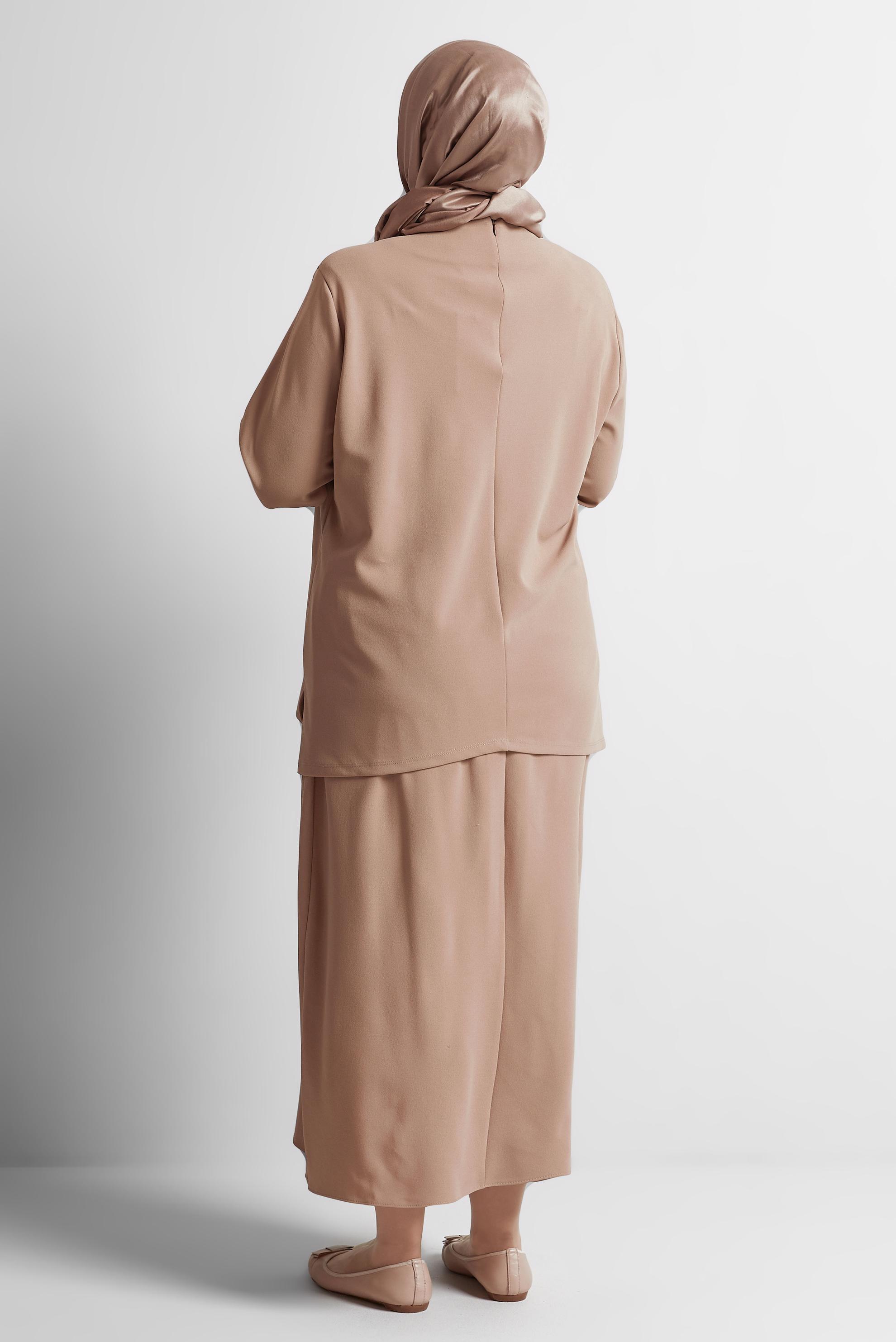 Vêtements hijab BEIGE COSTUME JUPE 2 PIÈCES DÉTAIL MOTIF LÉOPARD 20192