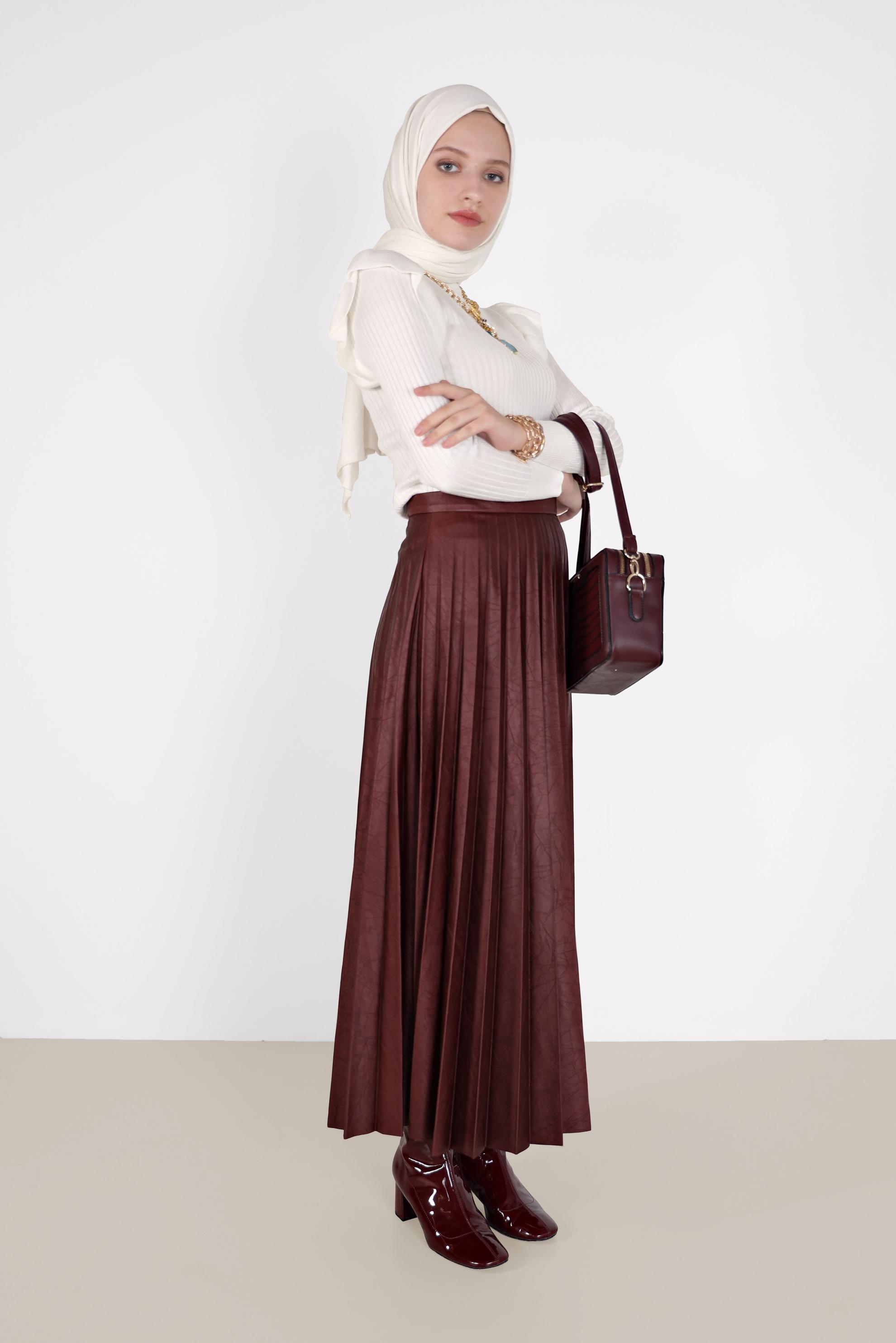 Hijab clothing CLARET RED PLEATED LEATHER SKIRT 60205