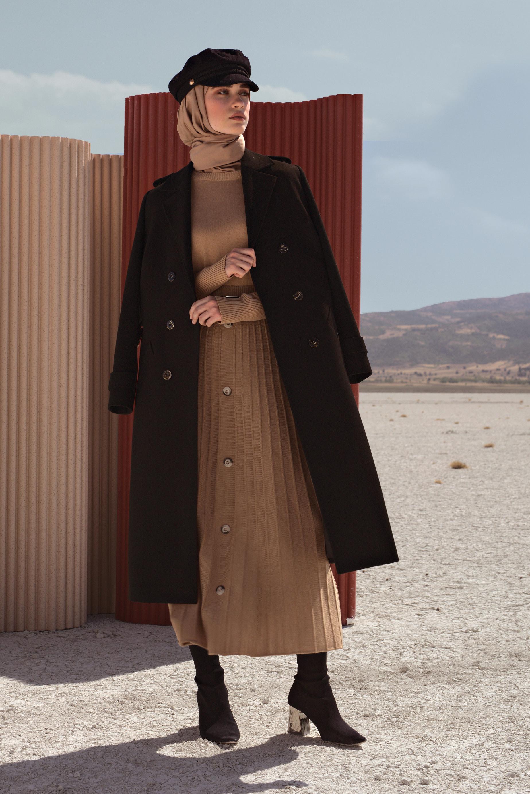 Tesettür giyim KAHVE PLİSELİ DÜĞME DETAYLI TRİKO ETEK 60207 