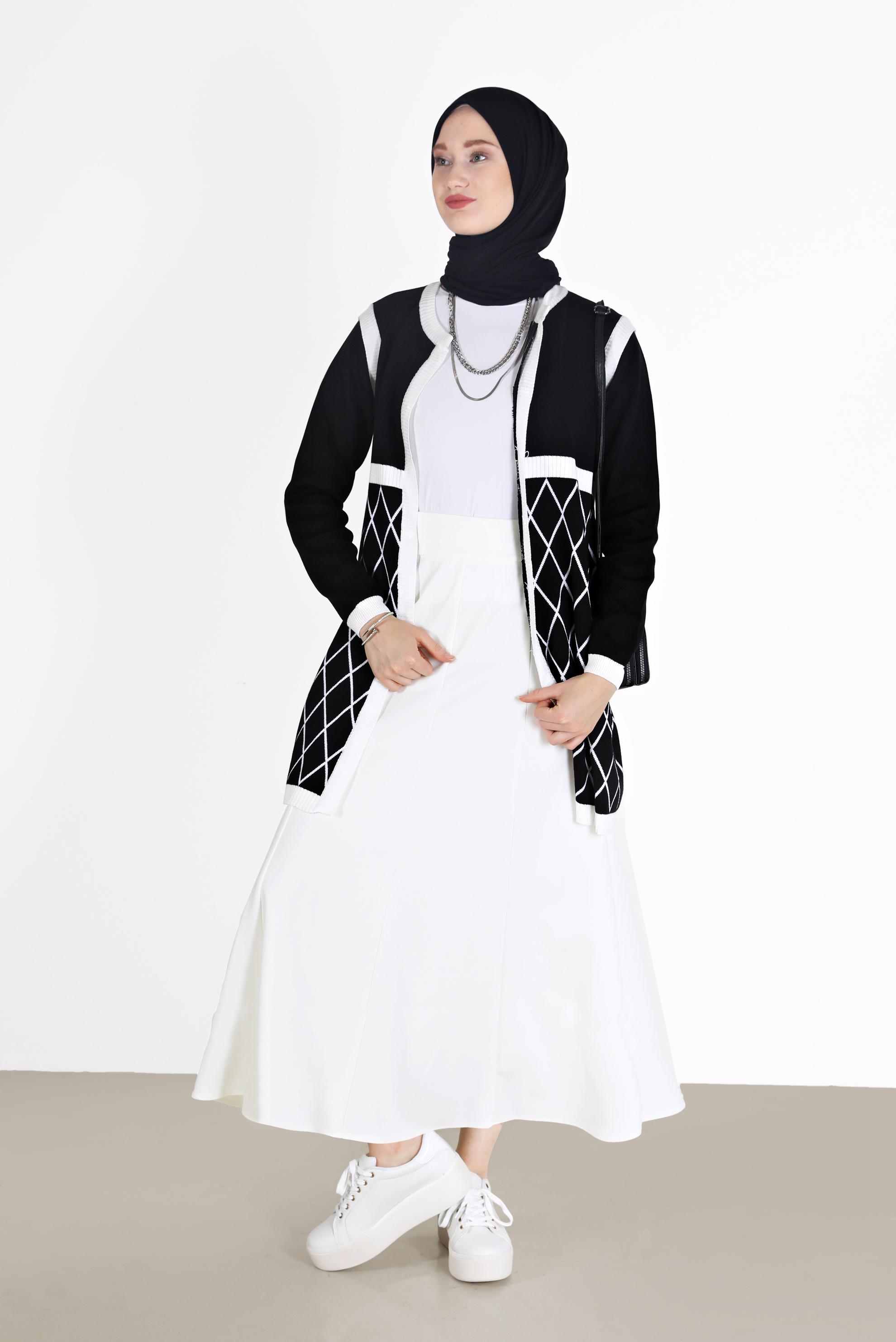 Hijab clothing WHITE PANELLED SKIRT 60212
