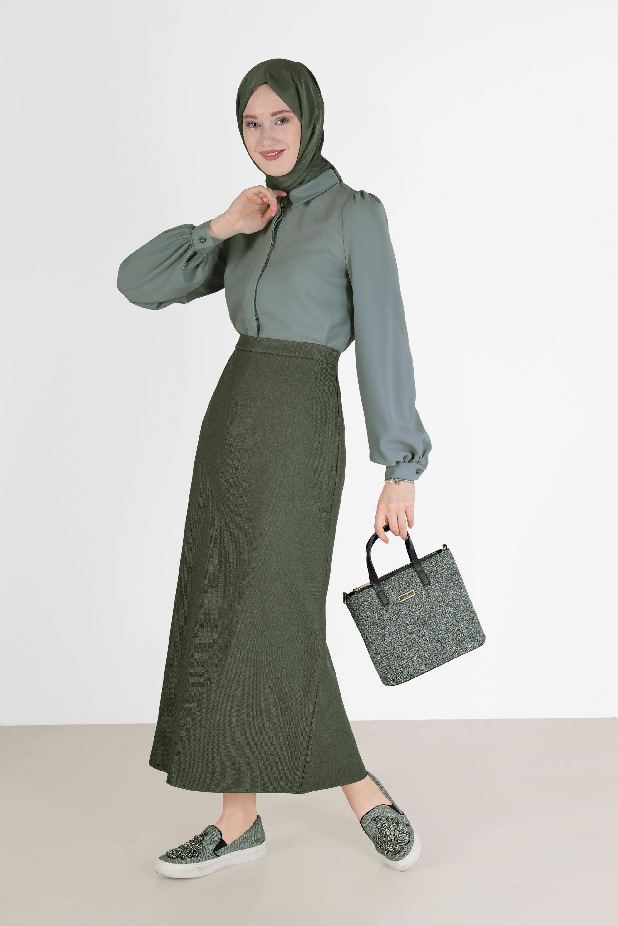 Tesettür giyim HAKİ YIRTMAÇ DETAYLI FERMUARLI ETEK 60215 