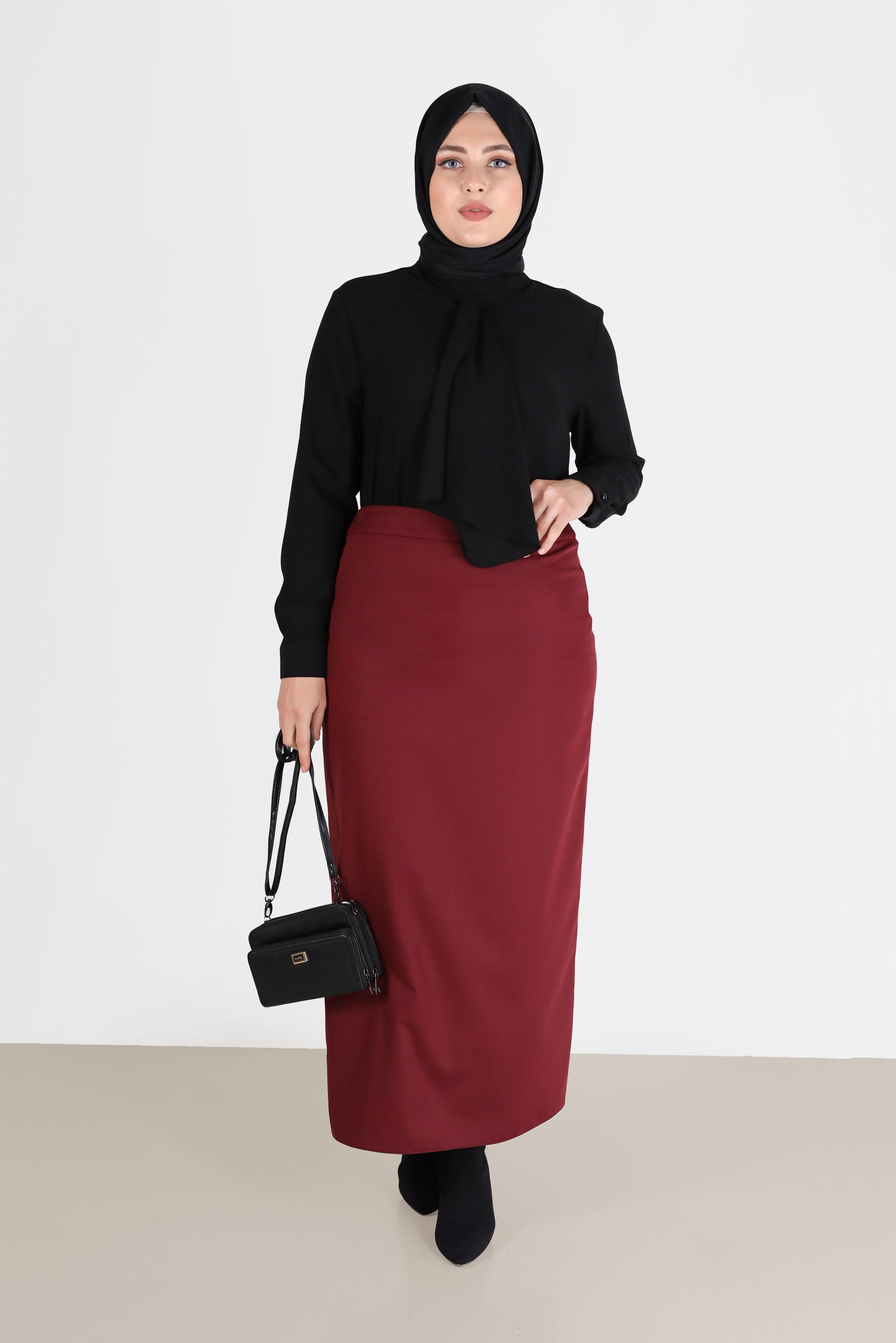 Vêtements hijab ROUGE BORDEAUX JUPE DROITE AVEC DÉTAIL FENTE 60221