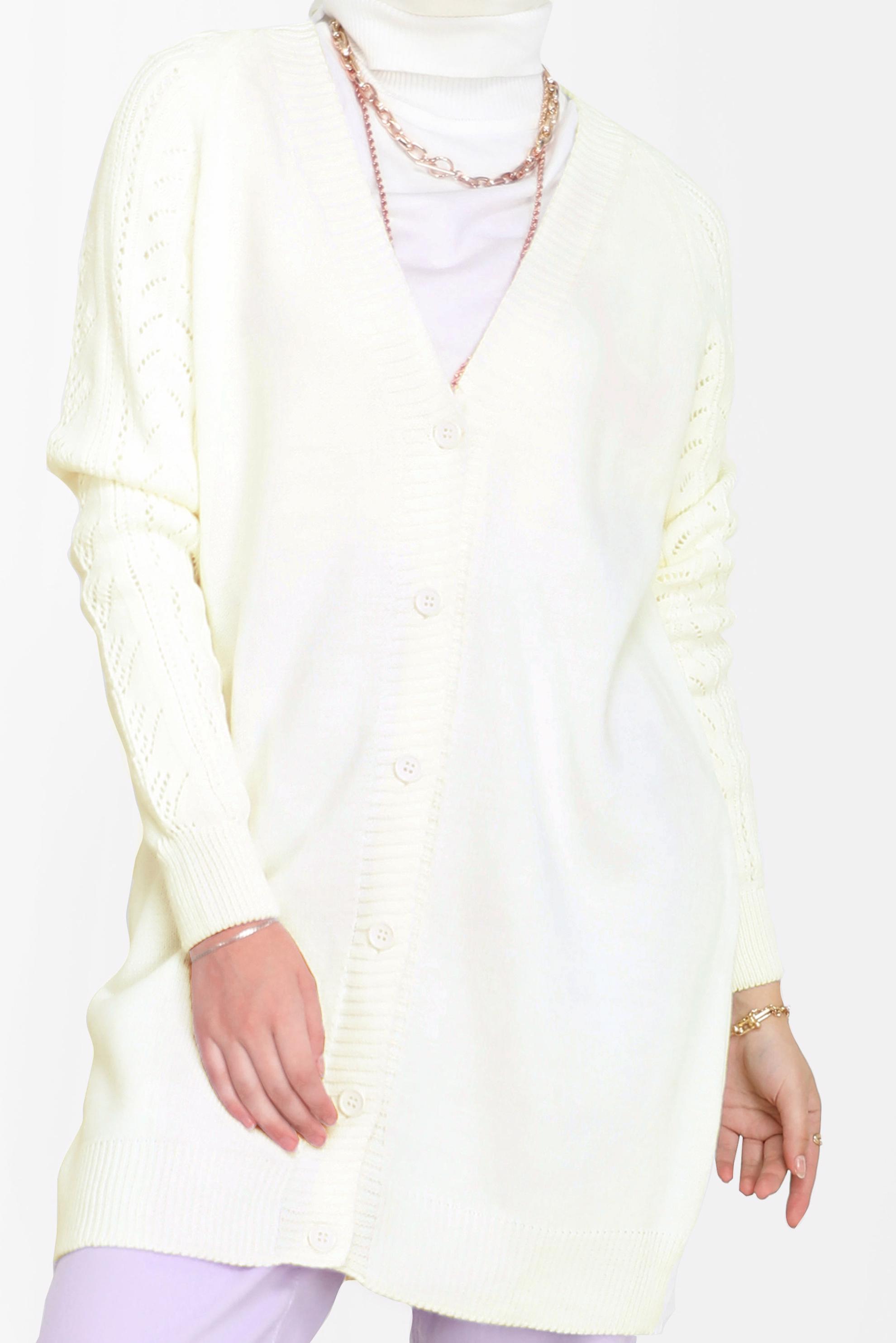 Tesettür giyim BEYAZ DÜĞMELİ TRİKO HIRKA 42064 