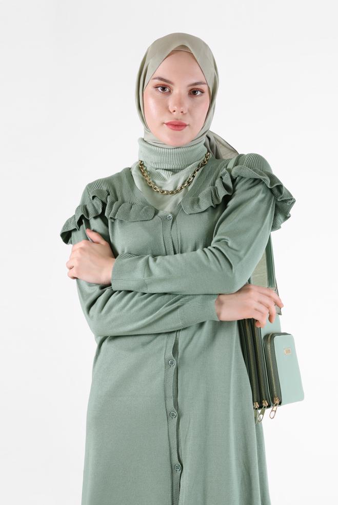 Tesettür giyim  FIRFIR DETAYLI V YAKA DÜĞMELİ TRİKO HIRKA 42080  - ALVİNA