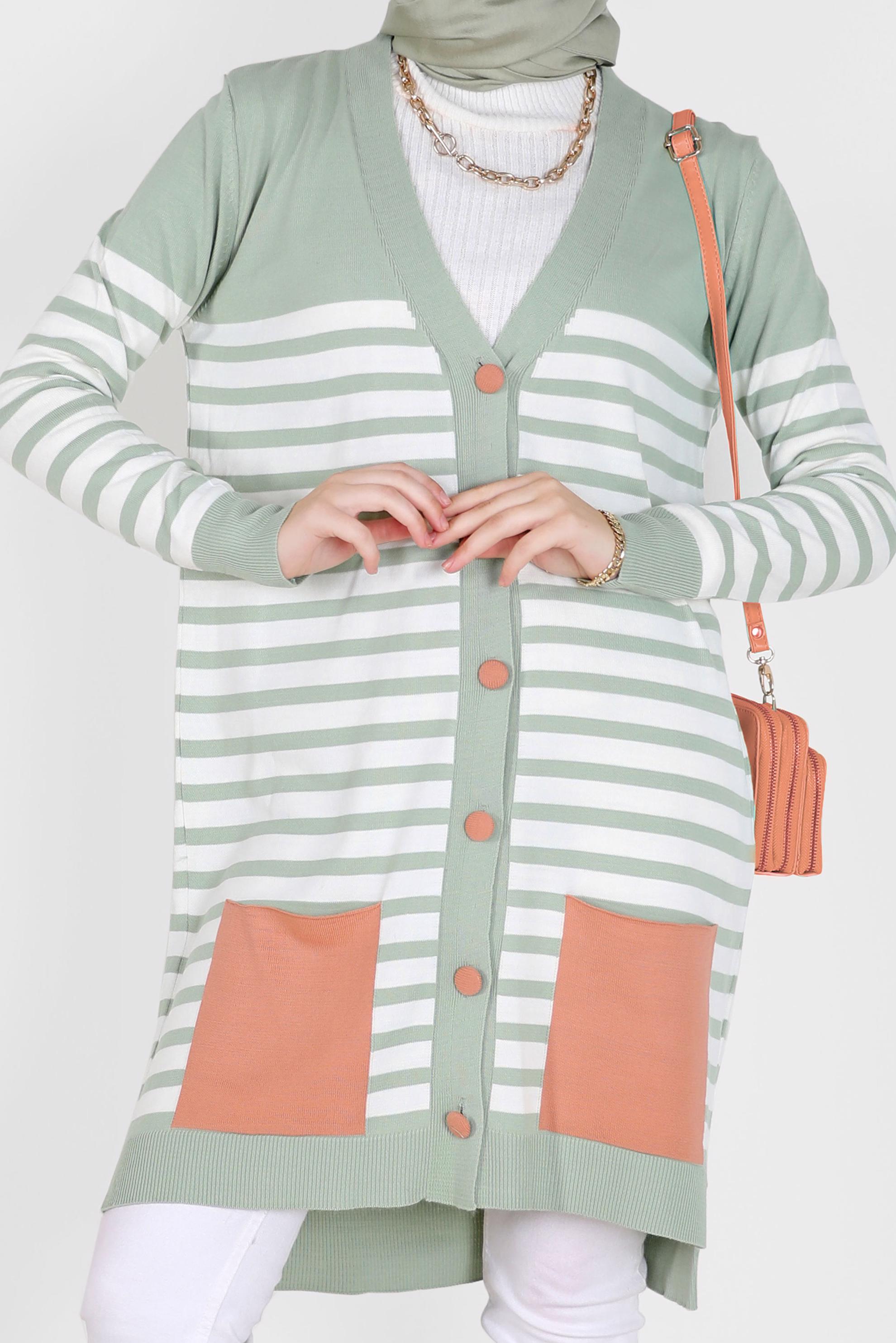 Tesettür giyim YEŞİL CEP DETAYLI ÇİZGİLİ TRİKO HIRKA 42110 