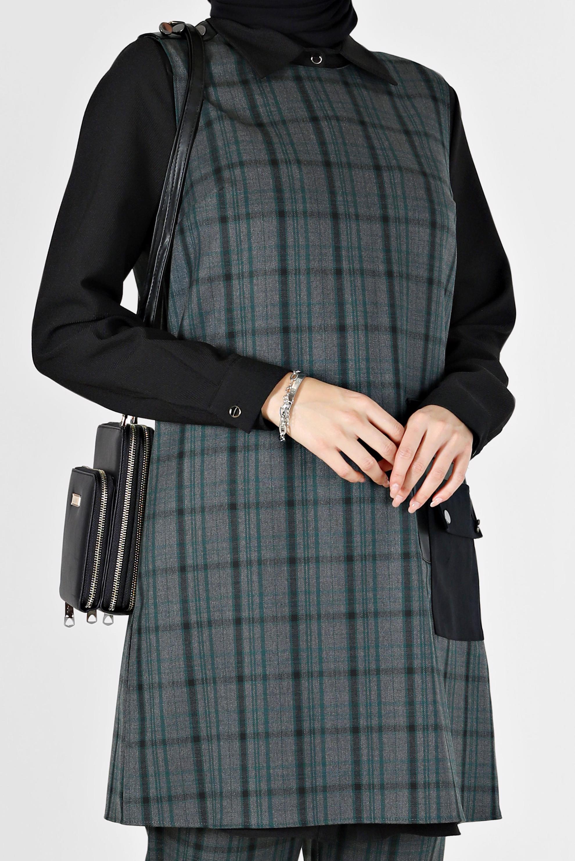 Tesettür giyim SİYAH CEP DETAYLI EKOSE JİLE 42186 