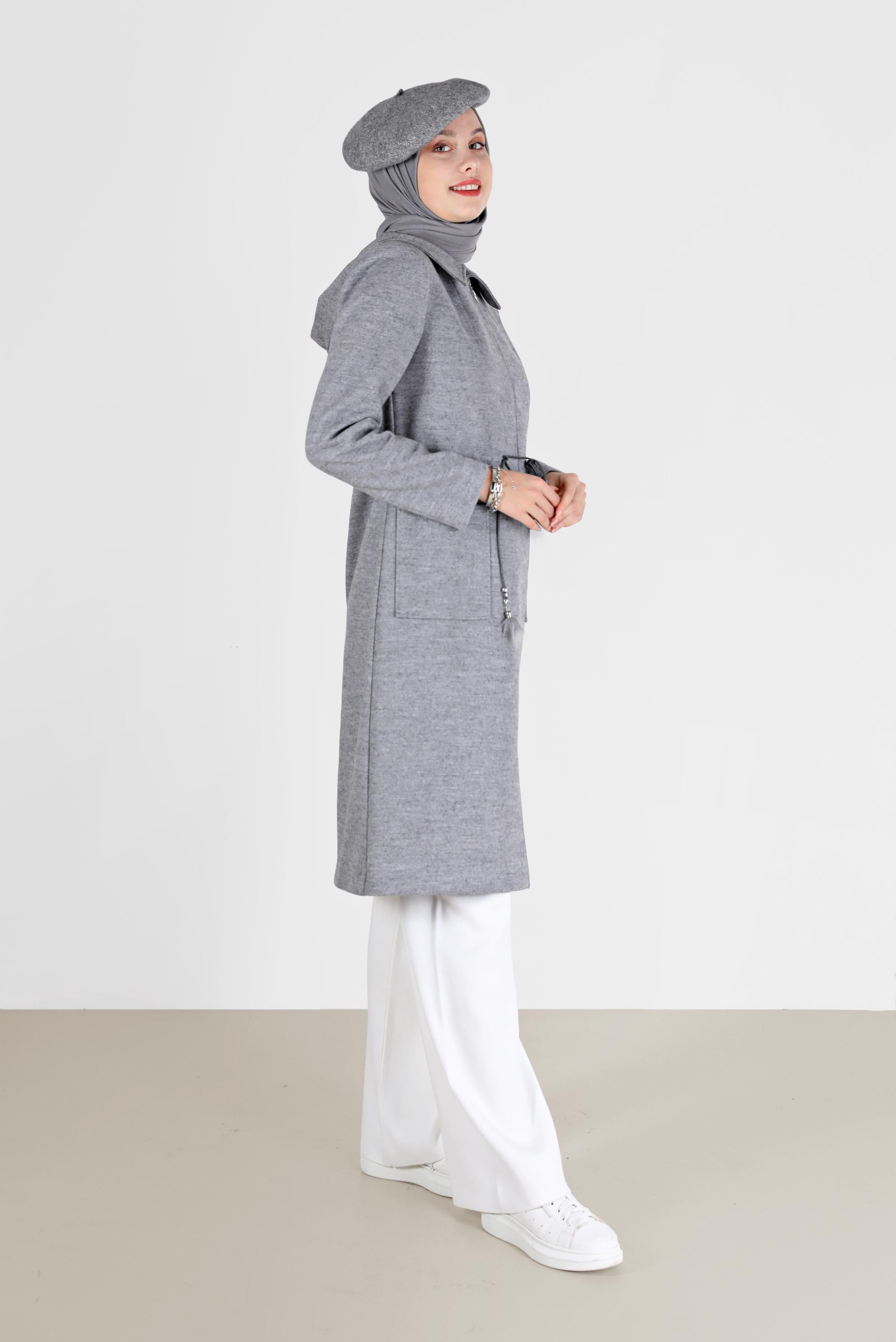 Tesettür giyim GRİ BELDEN BAĞLAMALI KAPÜŞONLU KABAN 90202 
