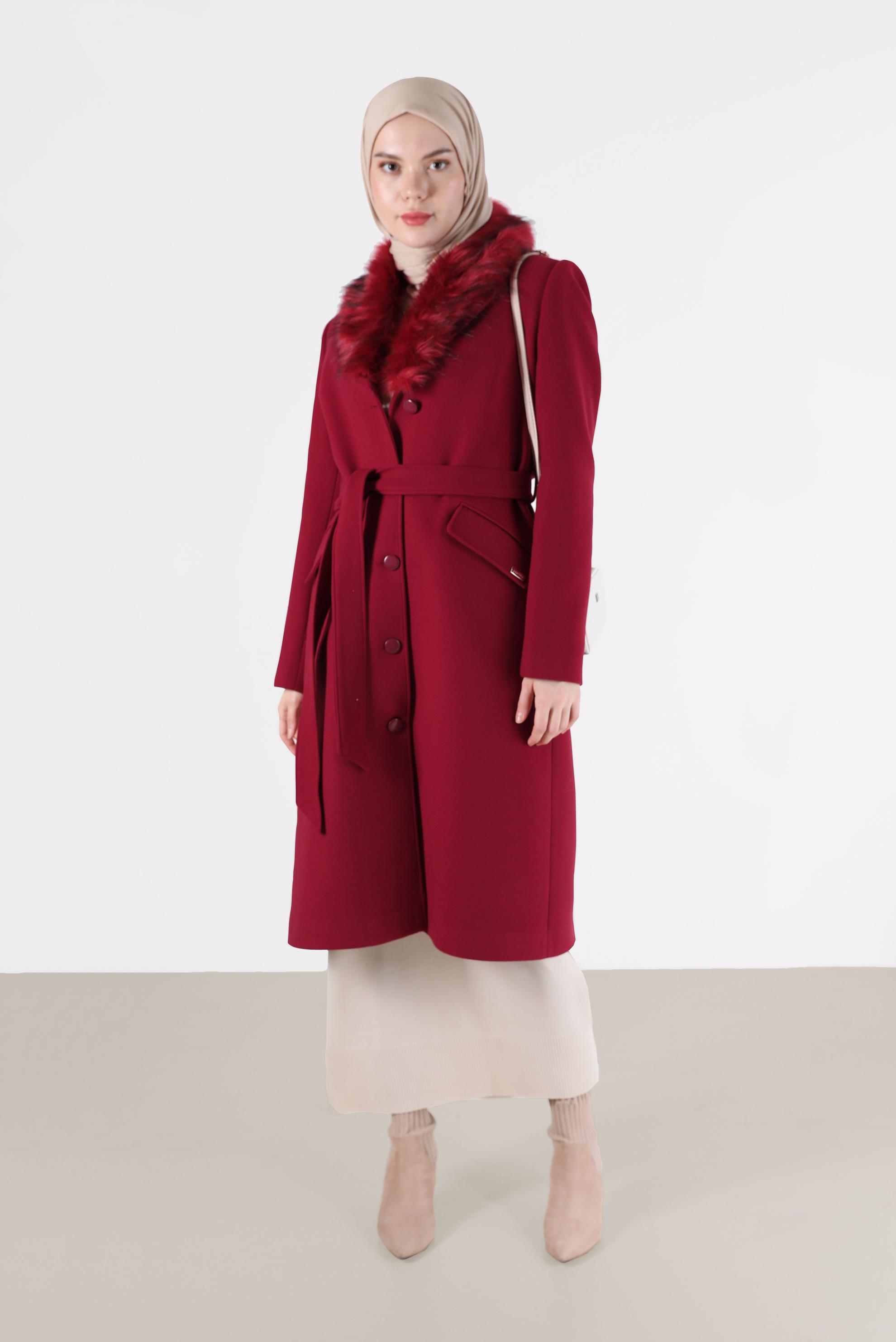 Tesettür giyim BORDO KÜRK DETAYLI KUŞAKLI KABAN 90206	
