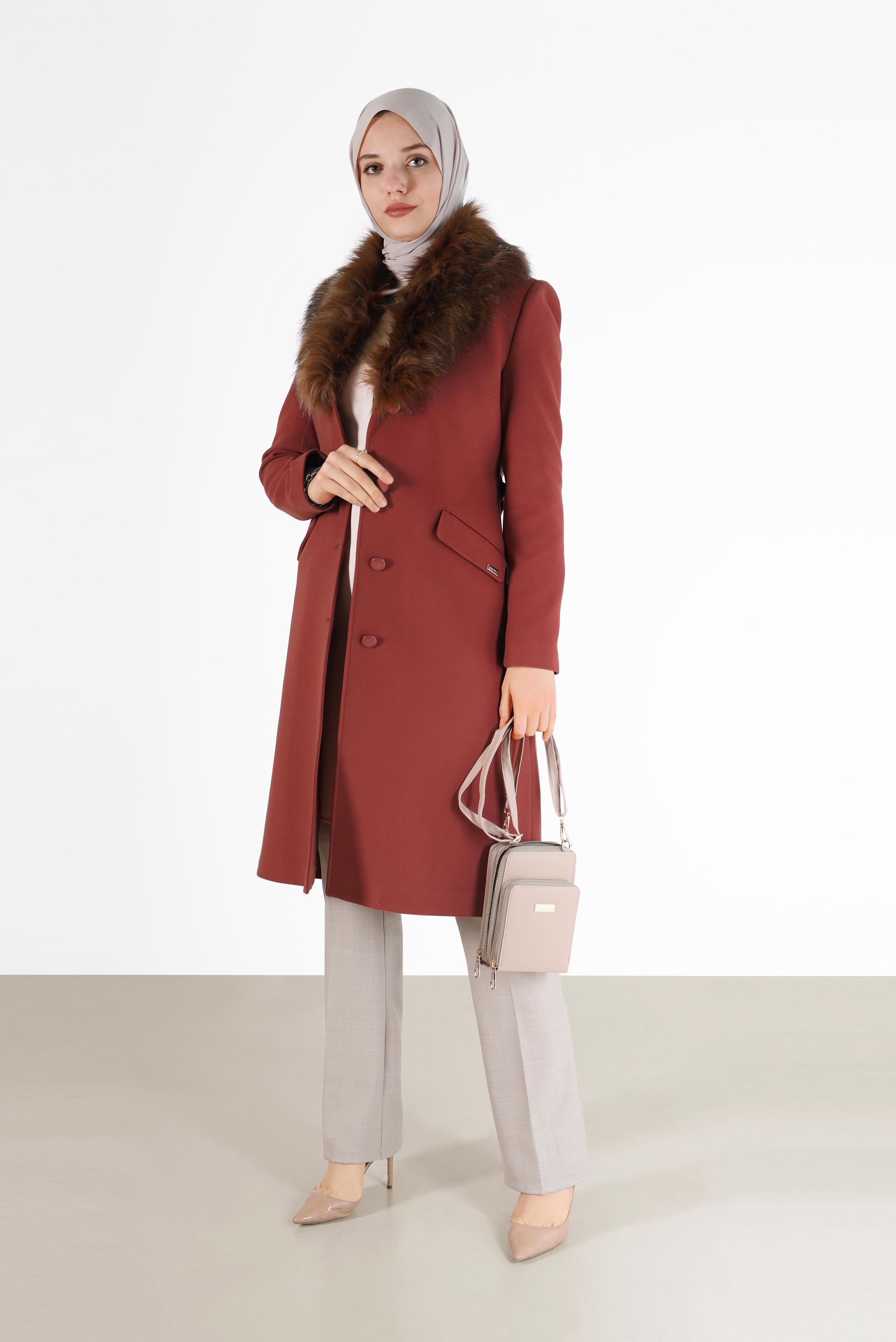 Tesettür giyim TURUNCU KÜRK DETAYLI KUŞAKLI KABAN 90206	