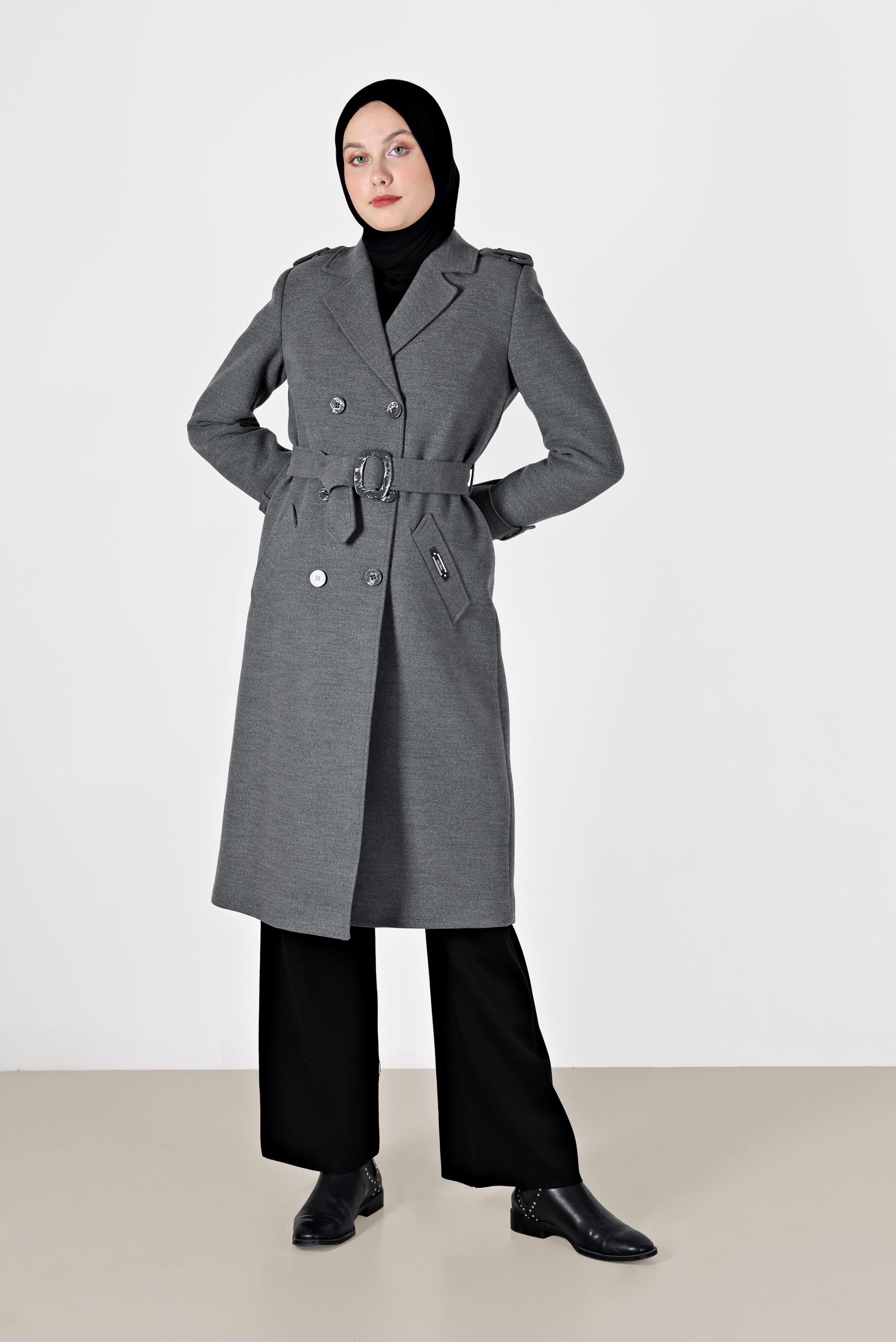 Tesettür giyim GRİ KRUVAZE YAKA KEMERLİ KABAN 90219 