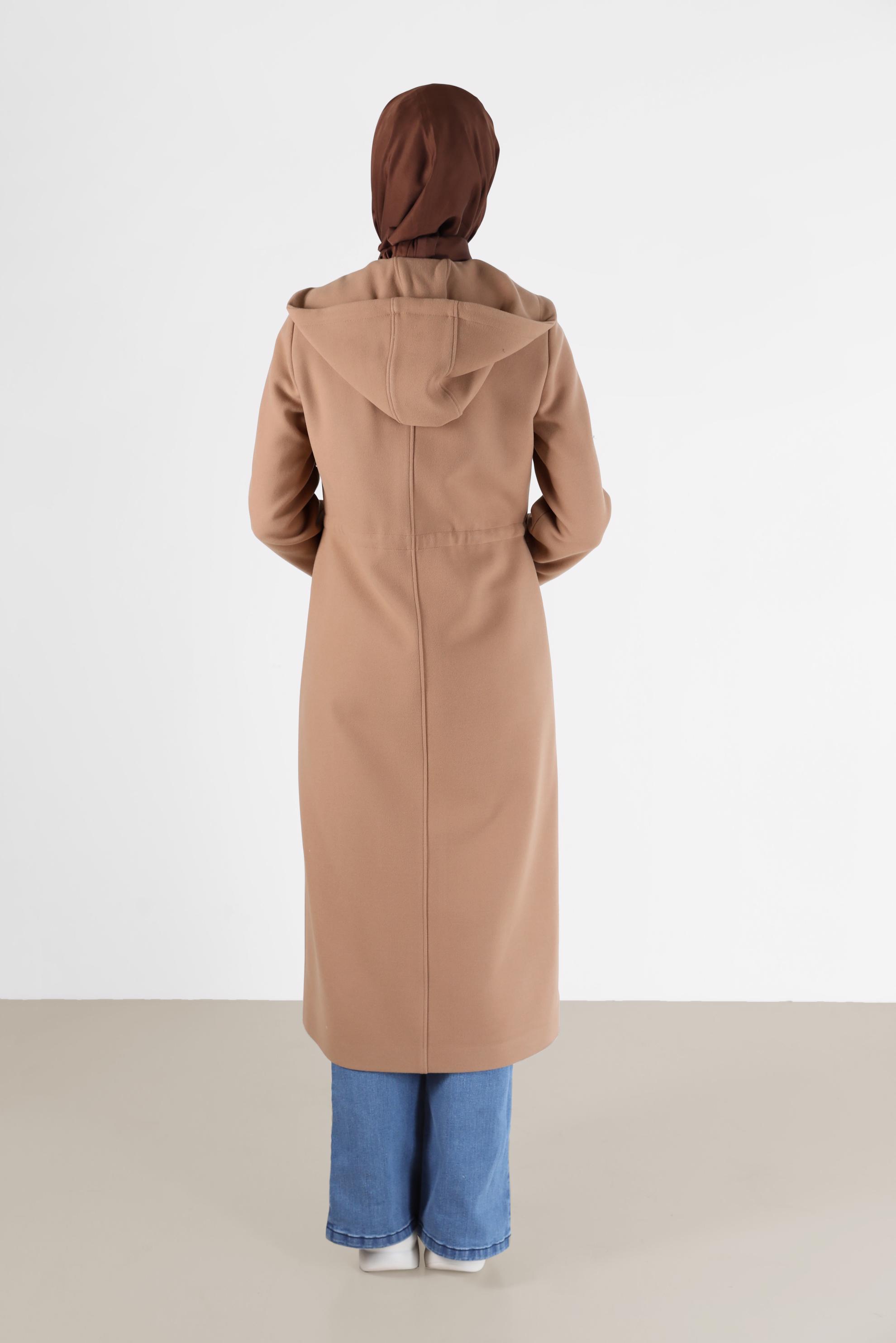 Tesettür giyim TABA BELİ BÜZGÜLÜ KAPÜŞONLU KABAN 90236 