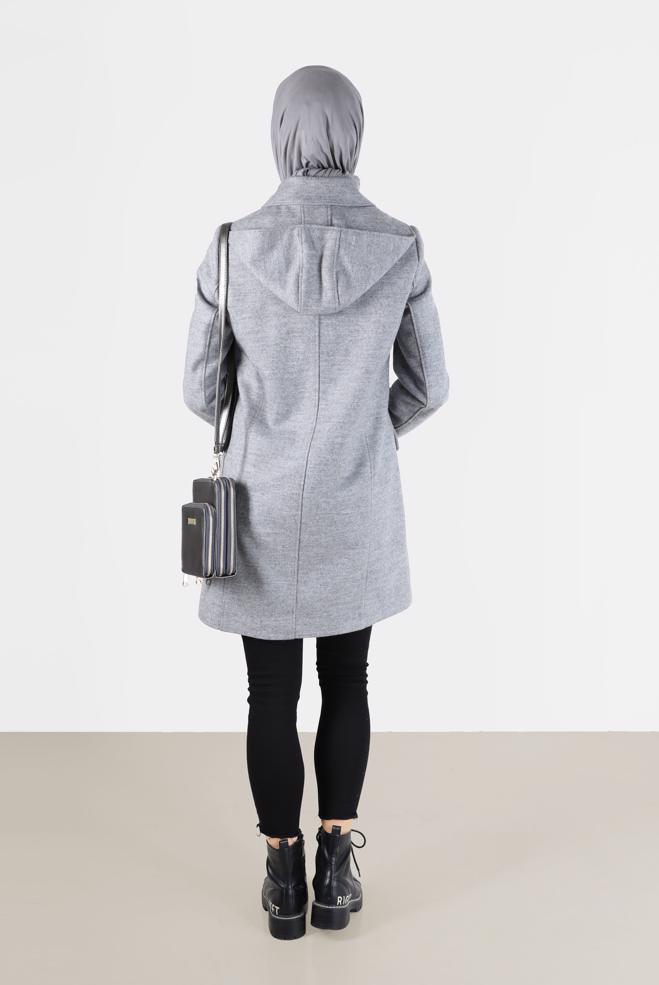 Tesettür giyim GRİ DÜĞMELİ KAPÜŞONLU KABAN 90242  - ALVİNA