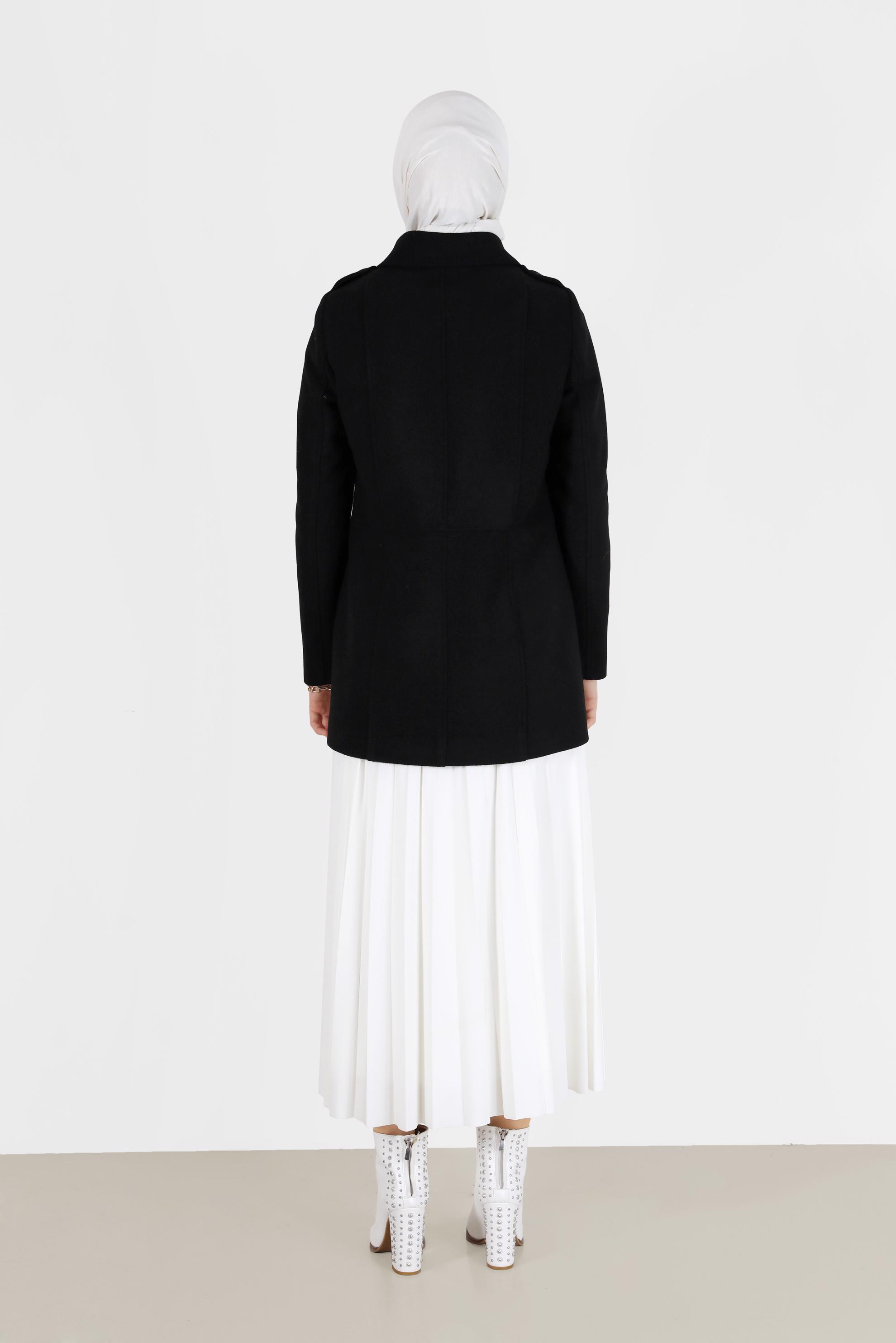 Tesettür giyim SİYAH DÜĞME DETAYLI CEPLİ KAŞE KABAN 90243 