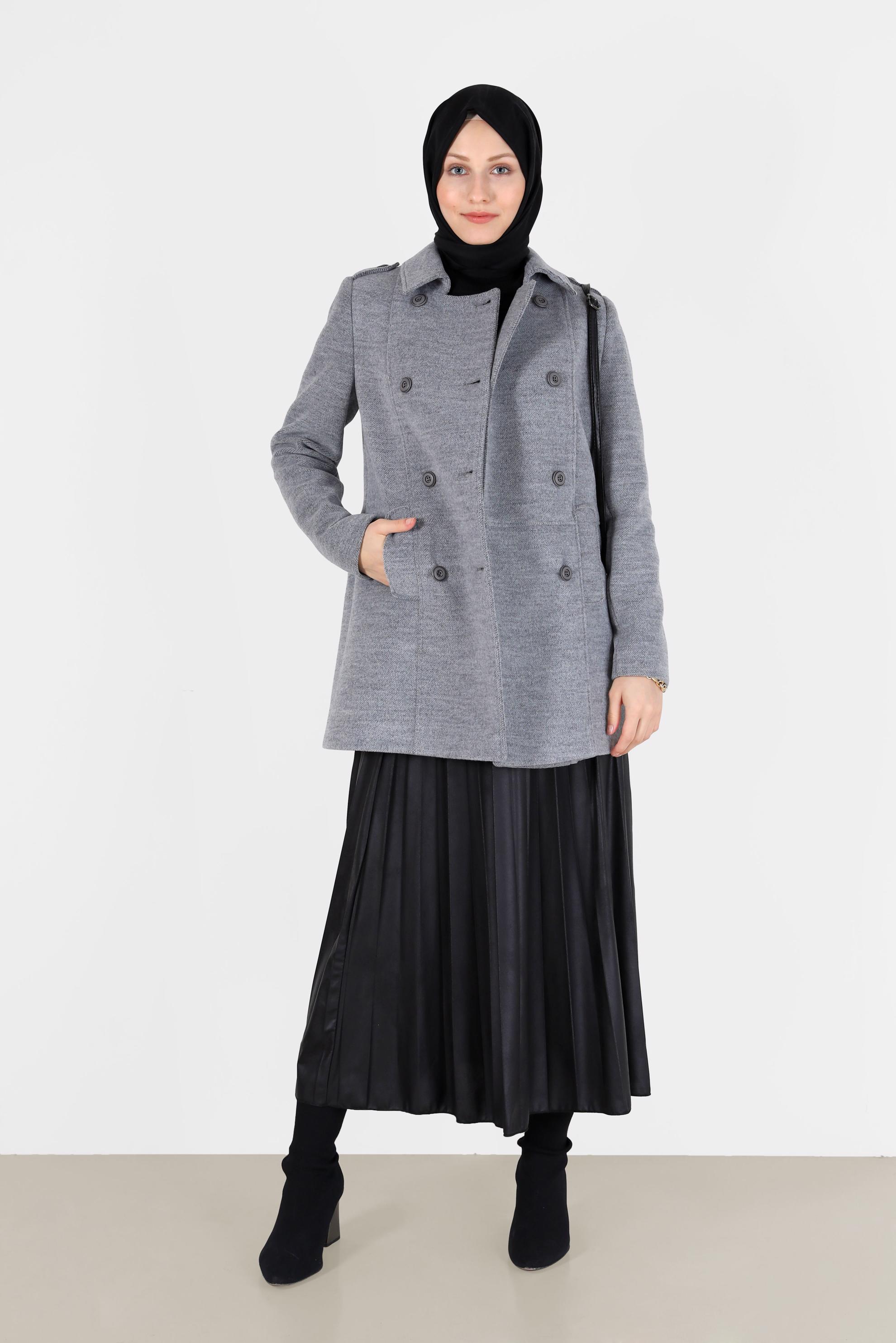 Tesettür giyim GRİ DÜĞME DETAYLI CEPLİ KAŞE KABAN 90243 