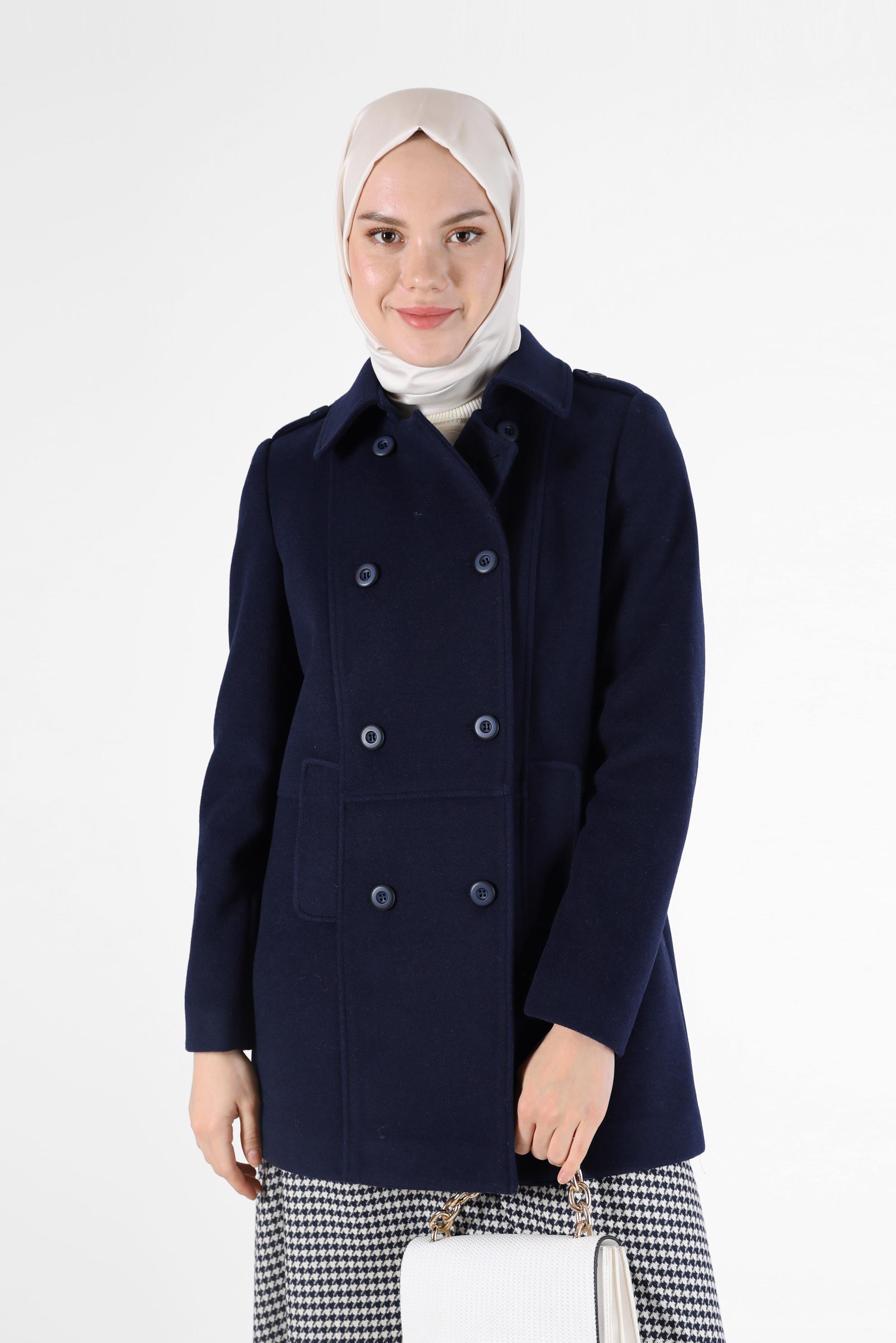Tesettür giyim LACİVERT DÜĞME DETAYLI CEPLİ KAŞE KABAN 90243 