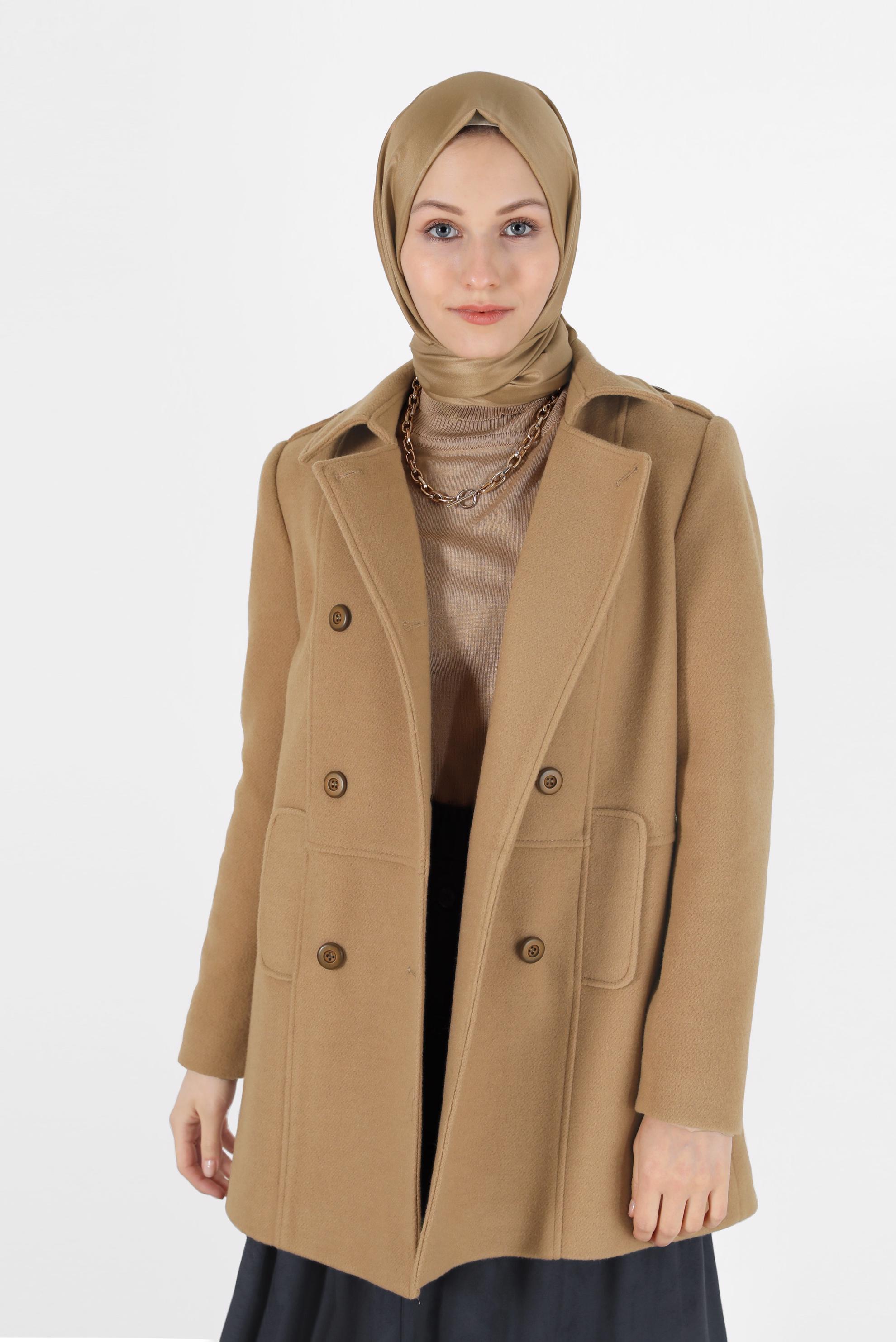 Tesettür giyim KAHVE DÜĞME DETAYLI CEPLİ KAŞE KABAN 90243 