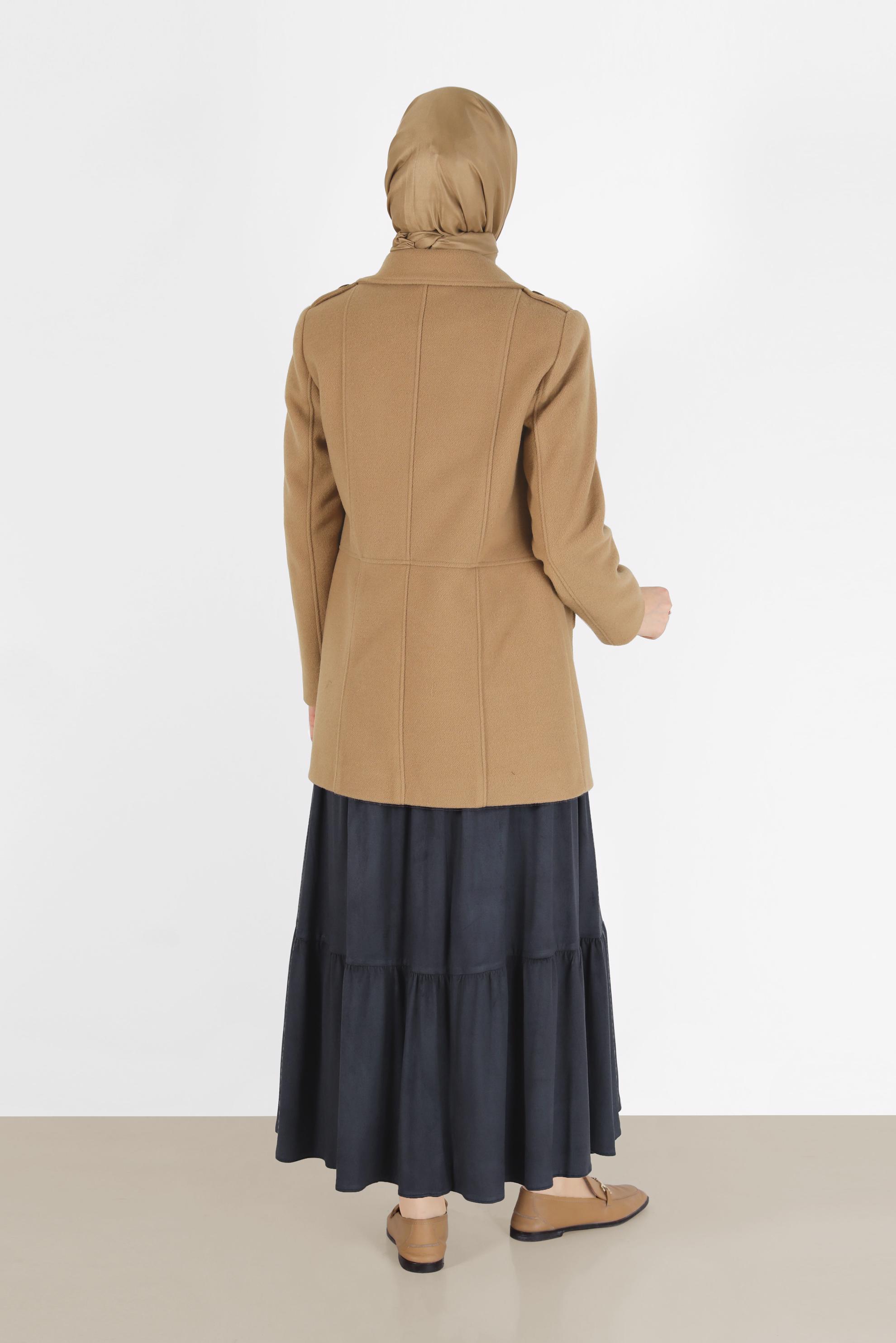 Tesettür giyim KAHVE DÜĞME DETAYLI CEPLİ KAŞE KABAN 90243 