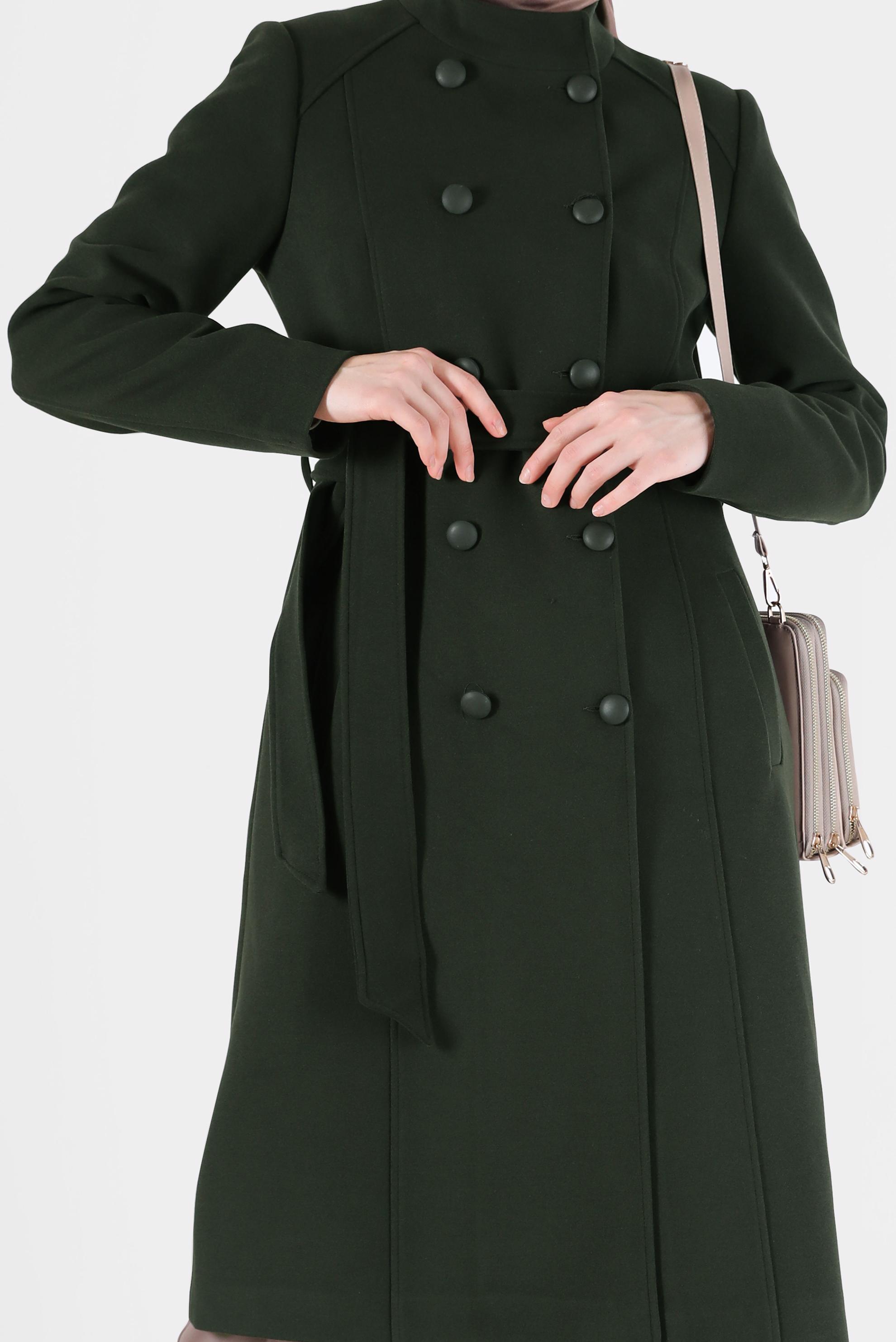 Tesettür giyim HAKİ DÜĞME DETAYLI KUŞAKLI KABAN 90255