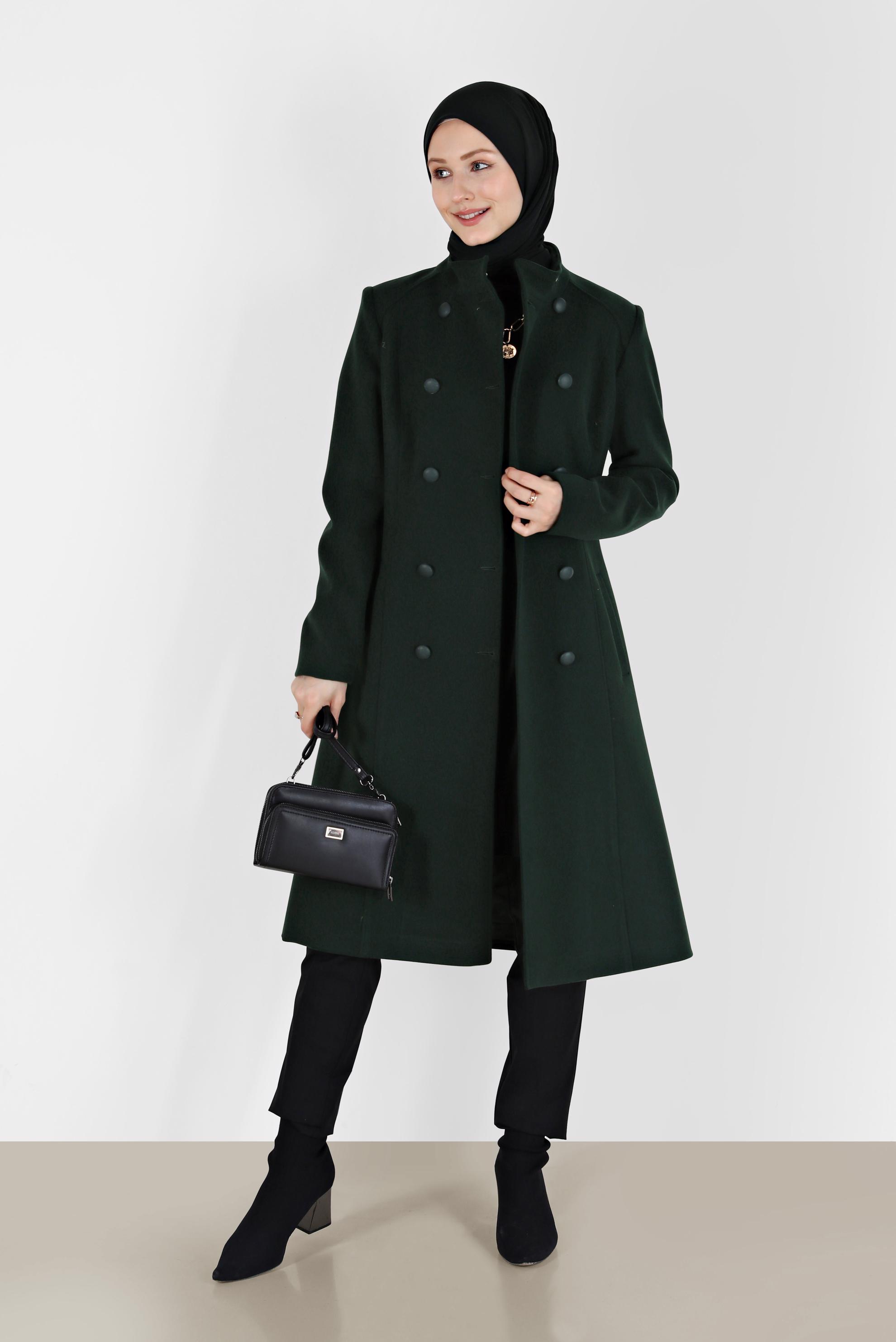 Tesettür giyim YEŞİL DÜĞME DETAYLI KUŞAKLI KABAN 90255