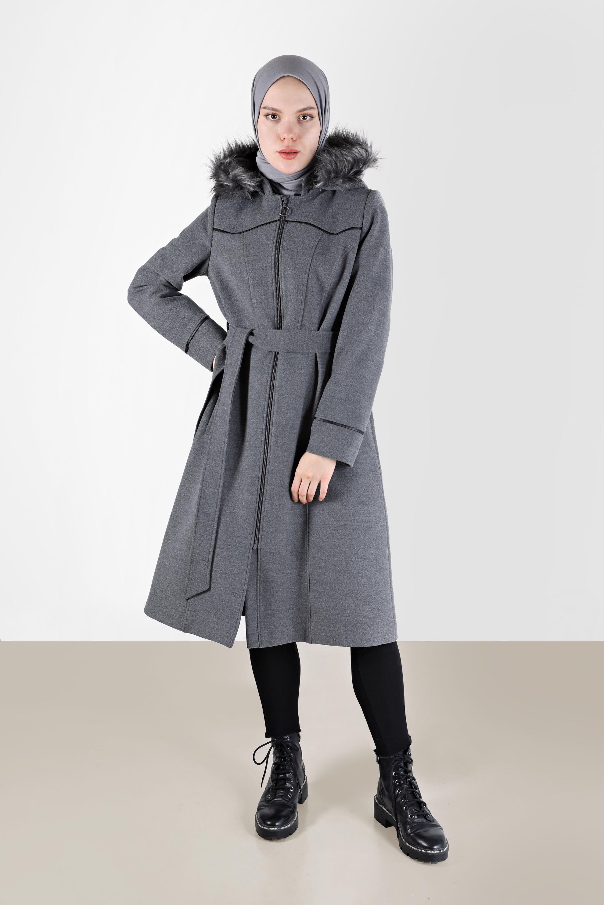 Tesettür giyim GRİ KAPÜŞONLU KUŞAKLI KABAN 90256 