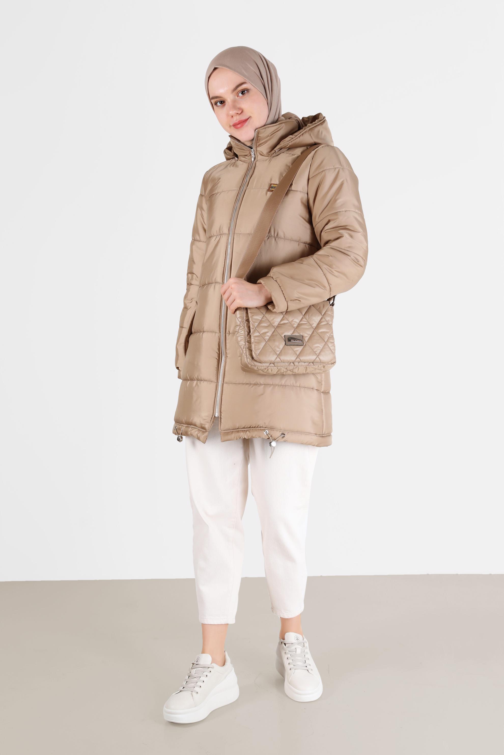 Vêtements hijab BRUN MANTEAU MATELASSÉ À CAPUCHE ET OURLET SMOKING 90275