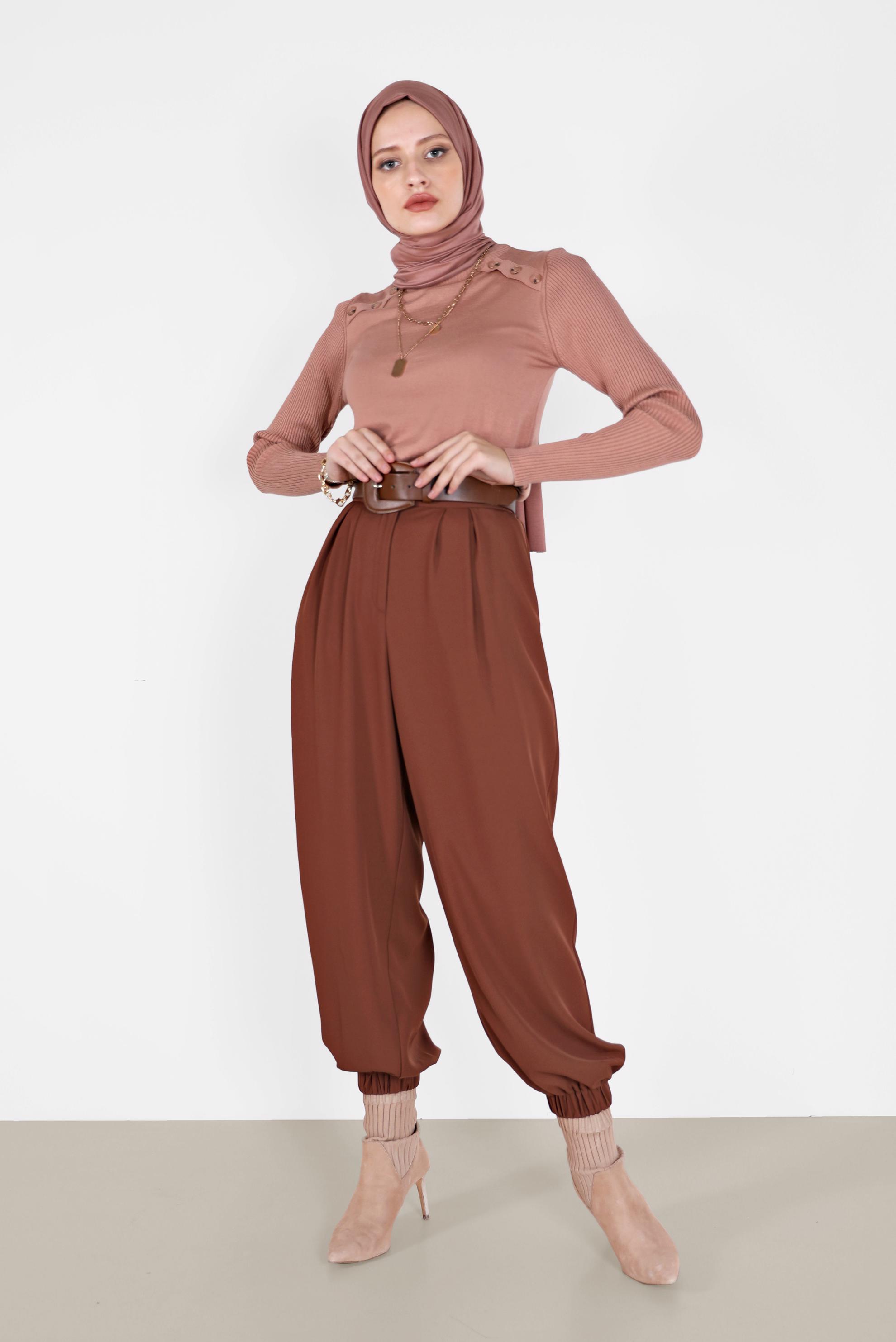 Tesettür giyim PUDRA DÜĞME DETAYLI TRİKO KAZAK 42070 