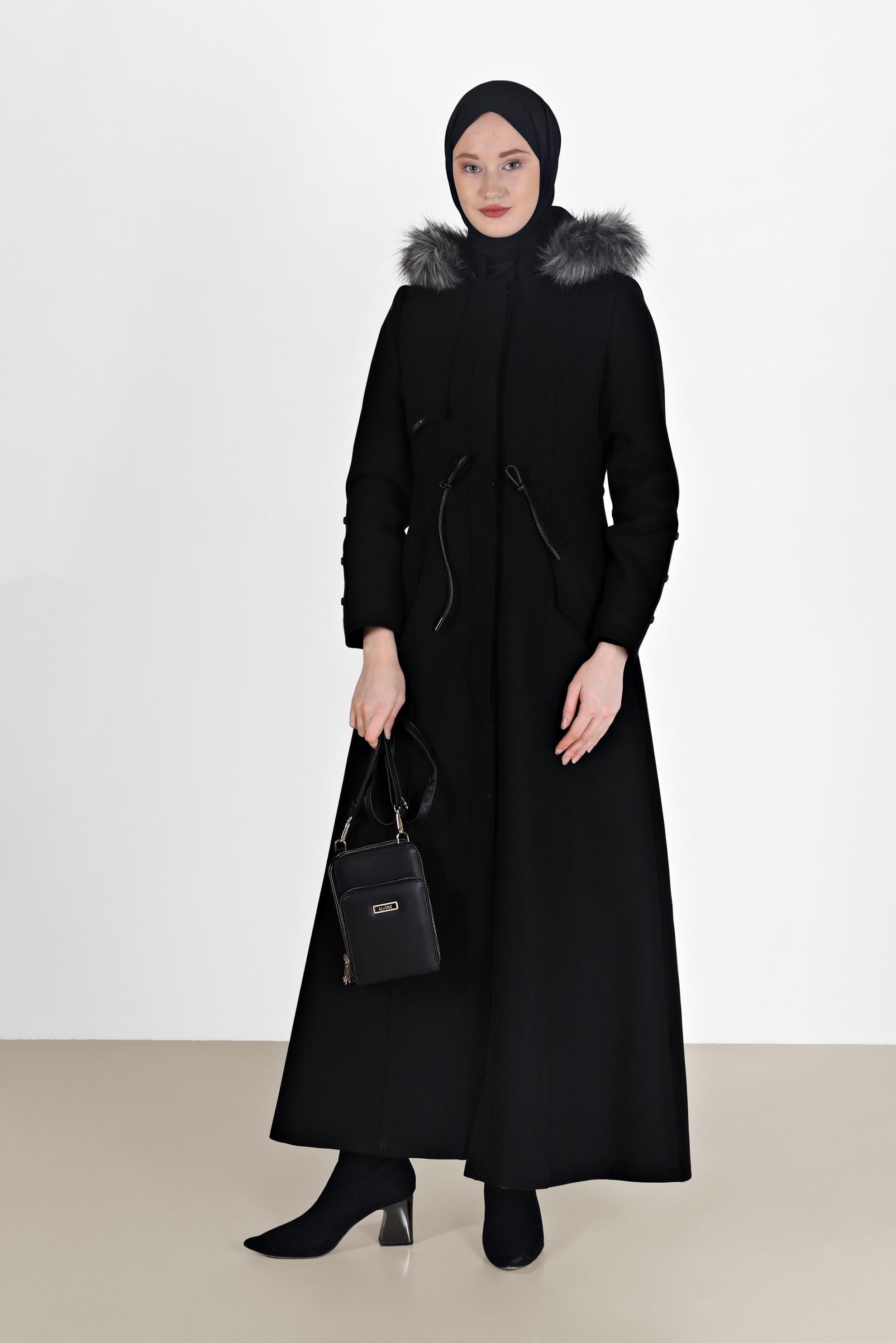 Vêtements hijab NOIR MANTEAU À CAPUCHE EN FOURRURE À CAPUCHE 90212