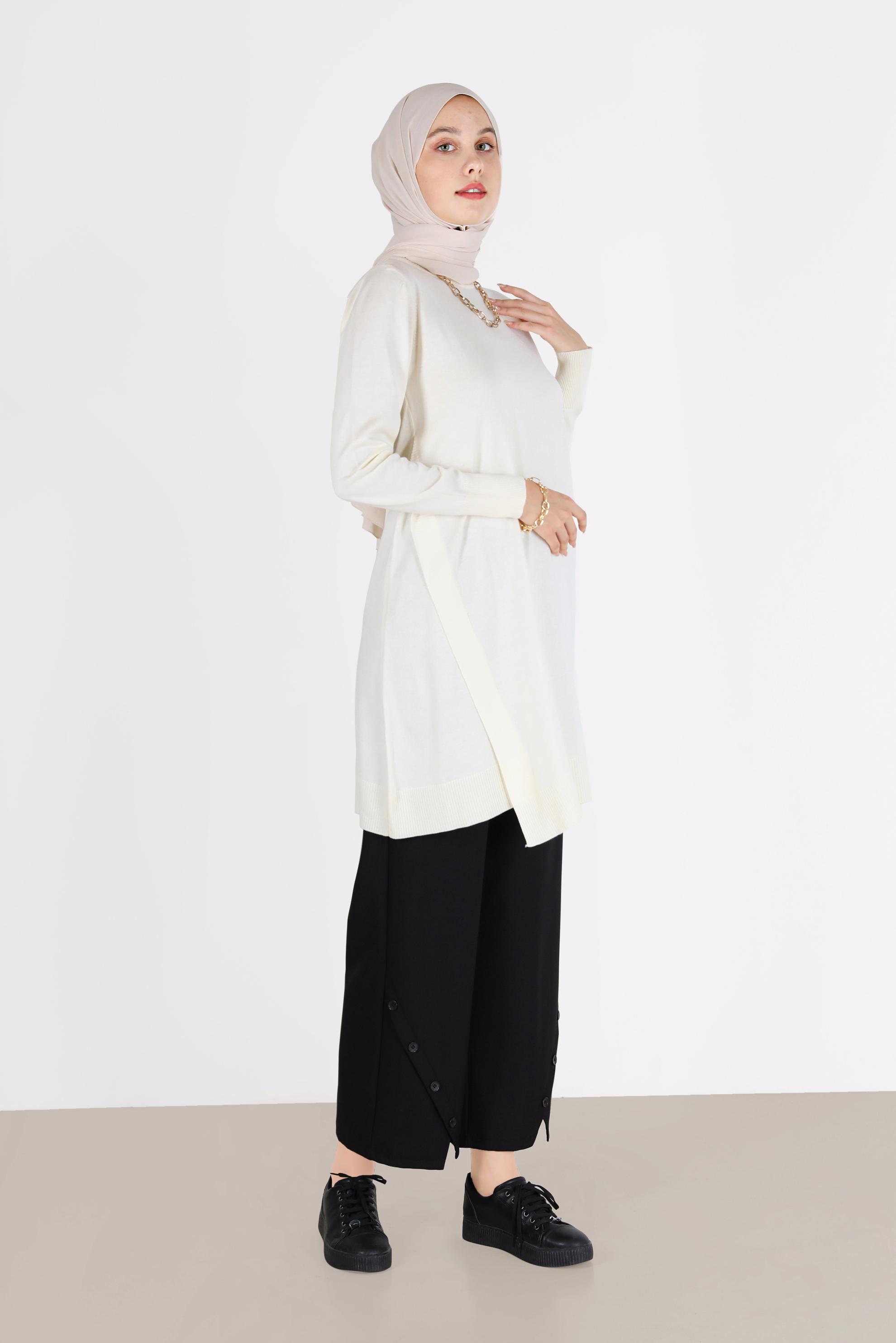 Tesettür giyim SİYAH DÜĞME DETAYLI PANTOLON 70265 