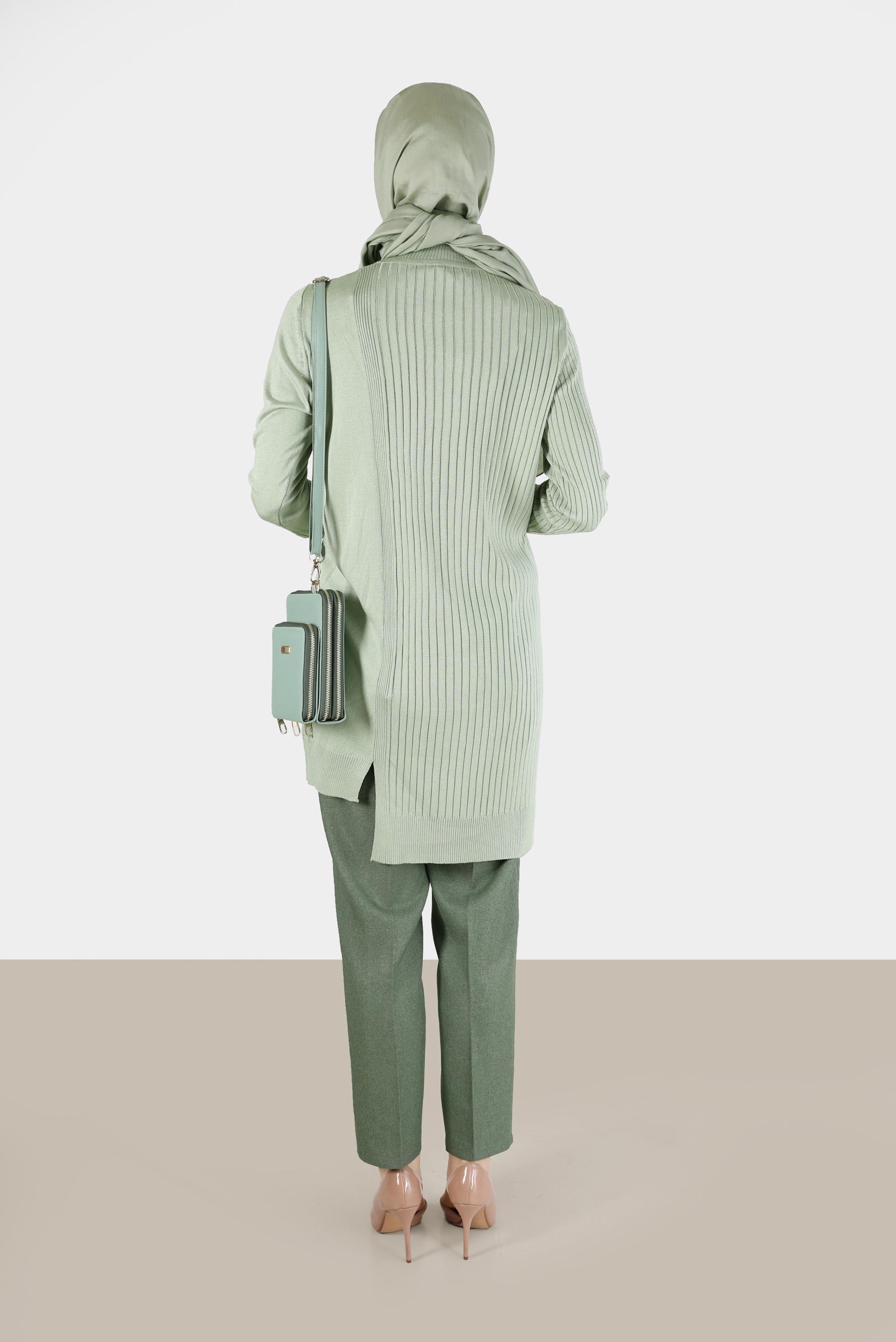 Tesettür giyim YEŞİL DAR PAÇA KLASİK PANTOLON 70289 