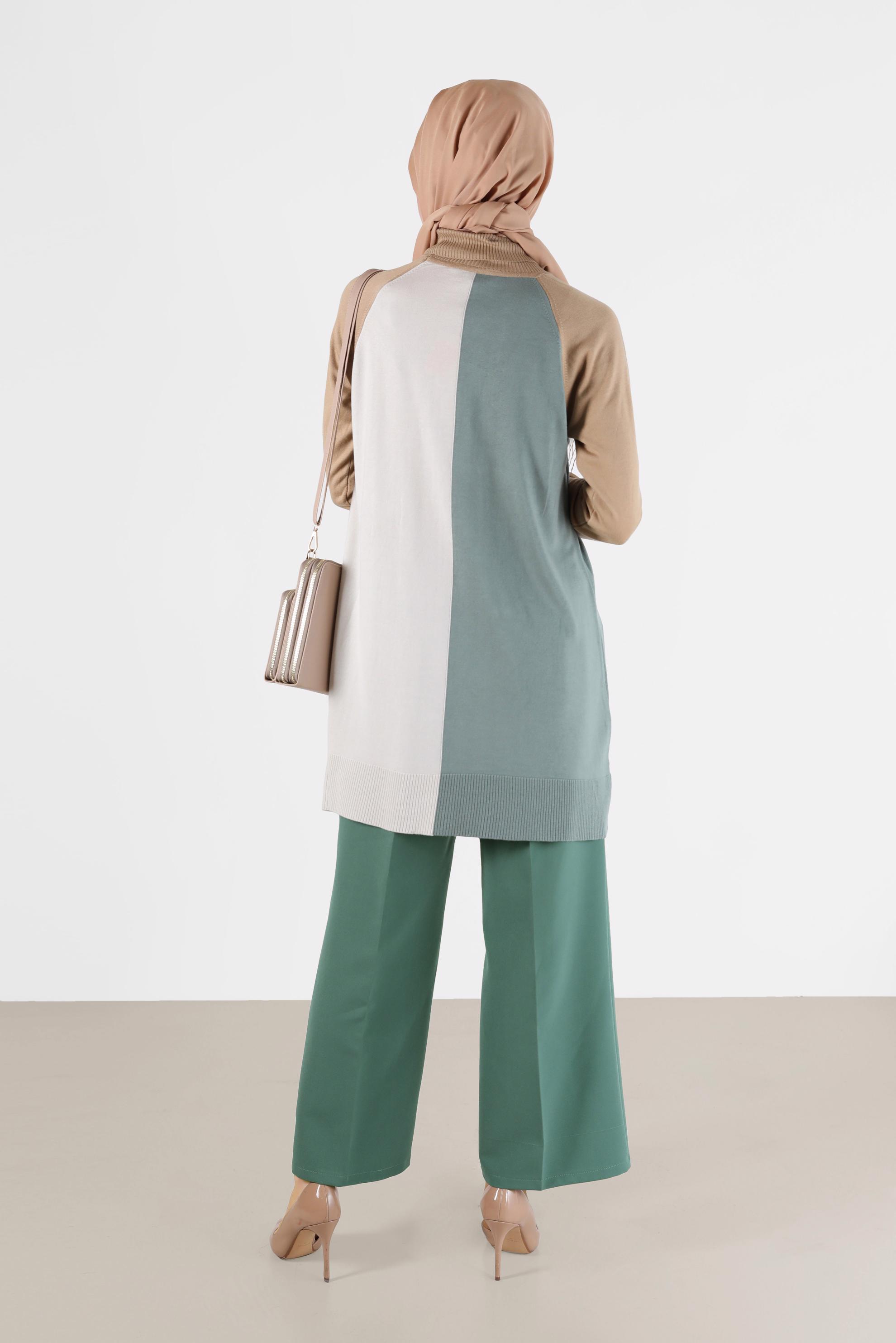 Tesettür giyim YEŞİL BELİ DÜĞMELİ GENİŞ PAÇA PANTOLON 70300 