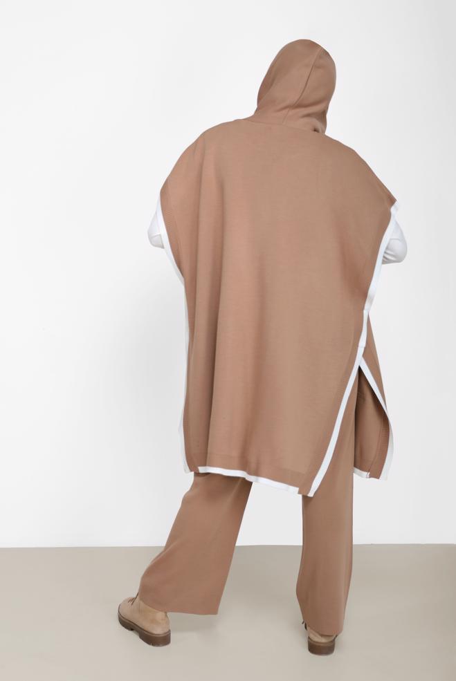 Tesettür giyim KAHVE KAPÜŞONLU TRİKO PANÇO 42120  - ALVİNA