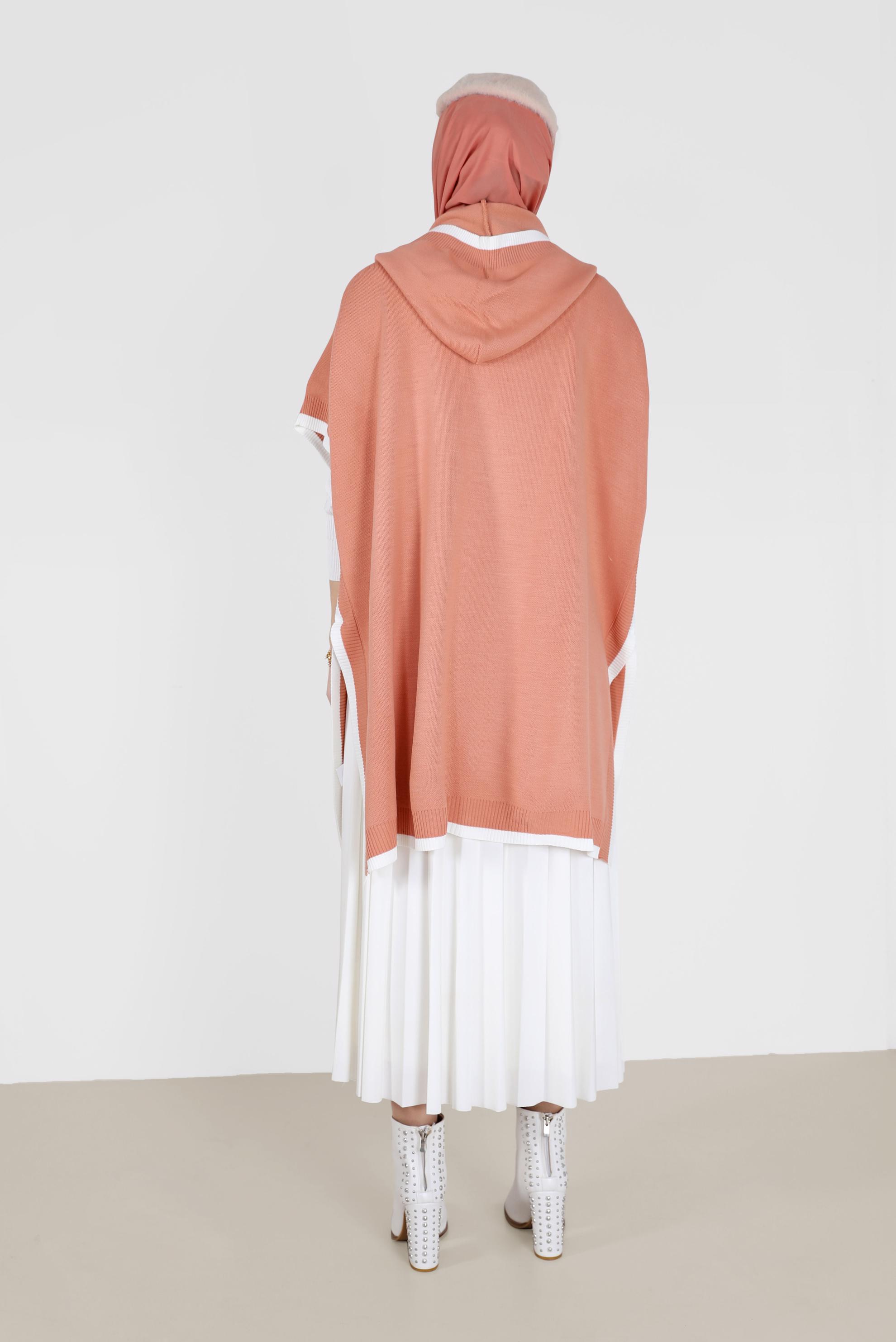 Tesettür giyim PUDRA KAPÜŞONLU TRİKO PANÇO 42120 