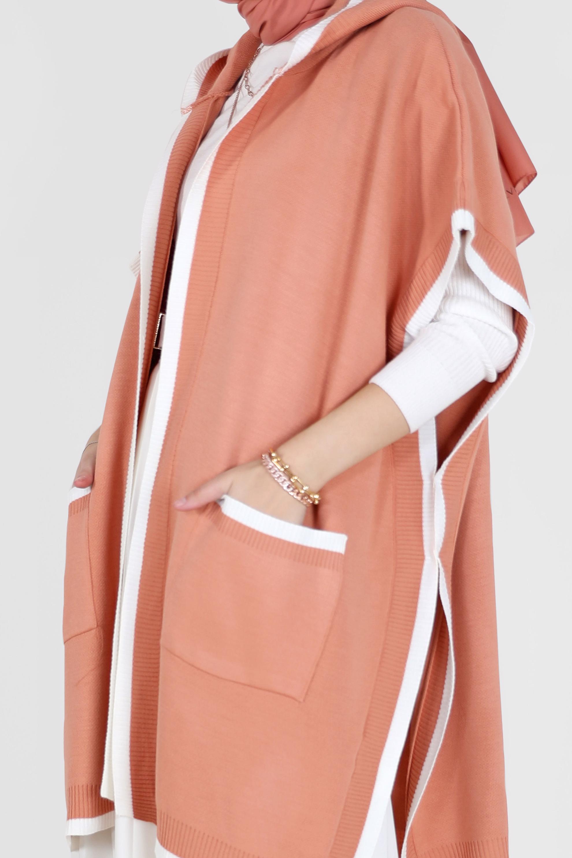 Tesettür giyim PUDRA KAPÜŞONLU TRİKO PANÇO 42120 