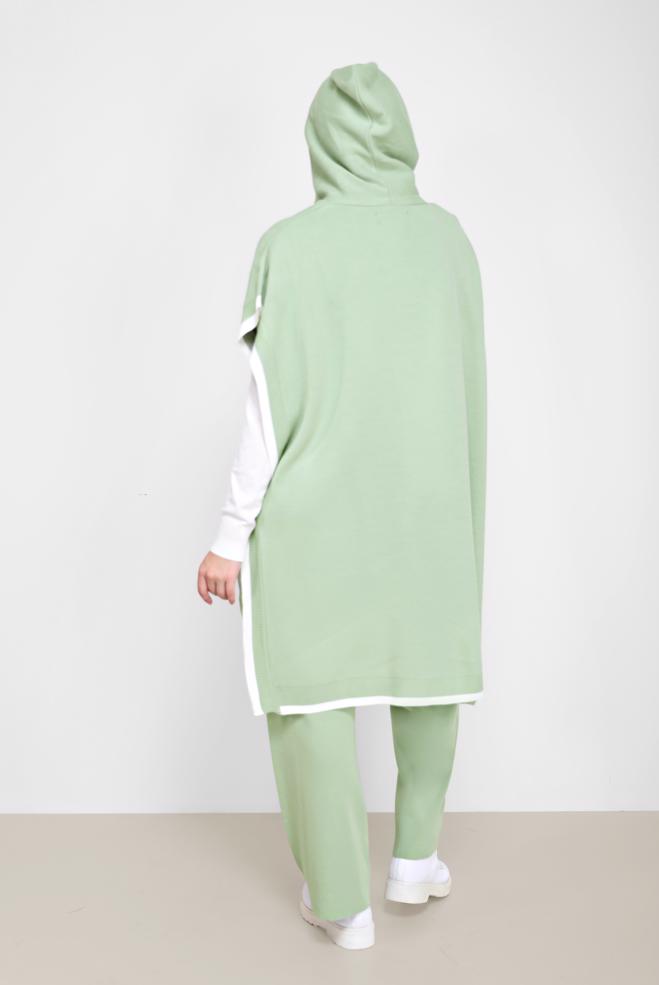 Tesettür giyim YEŞİL KAPÜŞONLU TRİKO PANÇO 42120  - ALVİNA