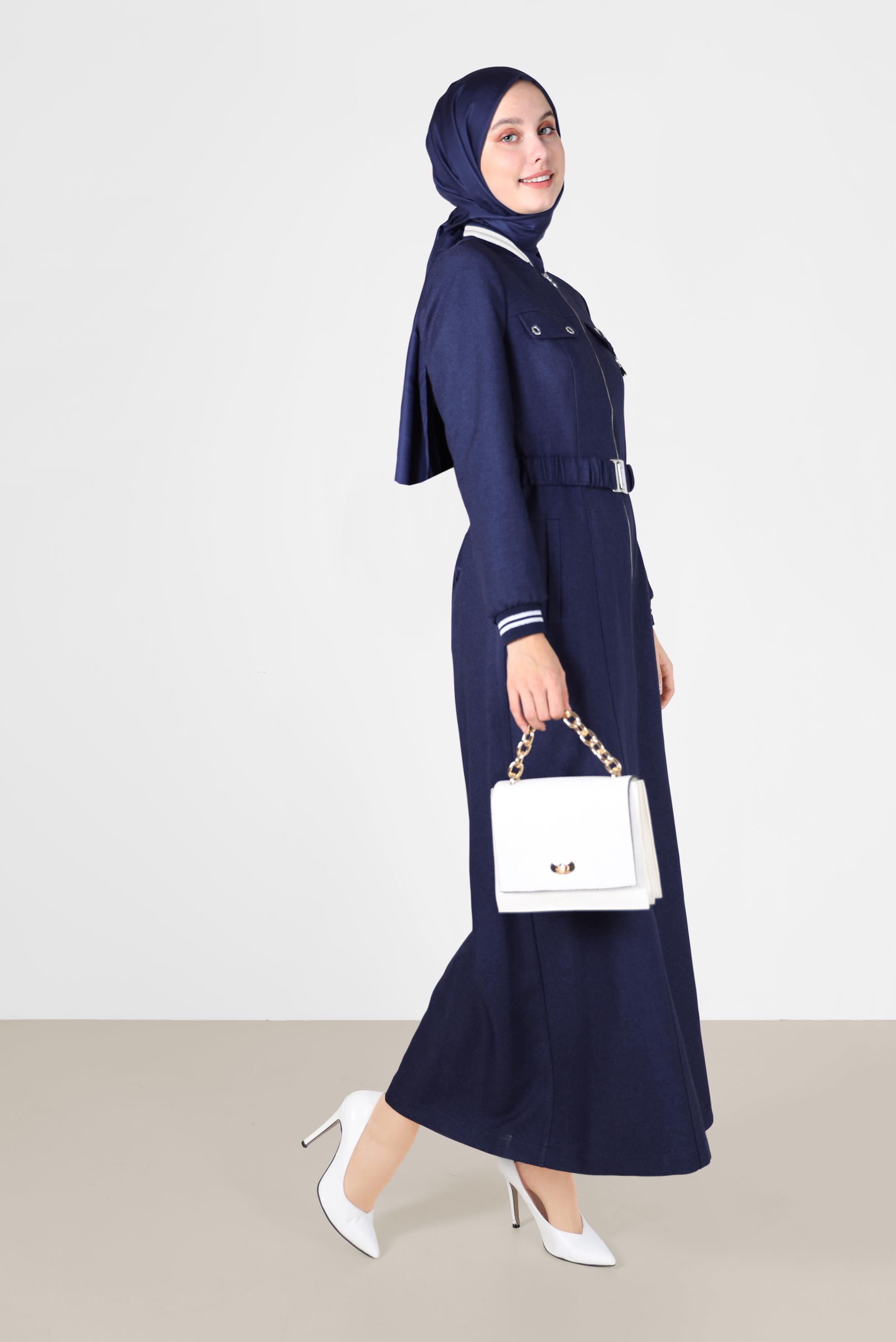 Tesettür giyim LACİVERT CEP DETAYLI KEMERLİ PARDESÜ 10450 