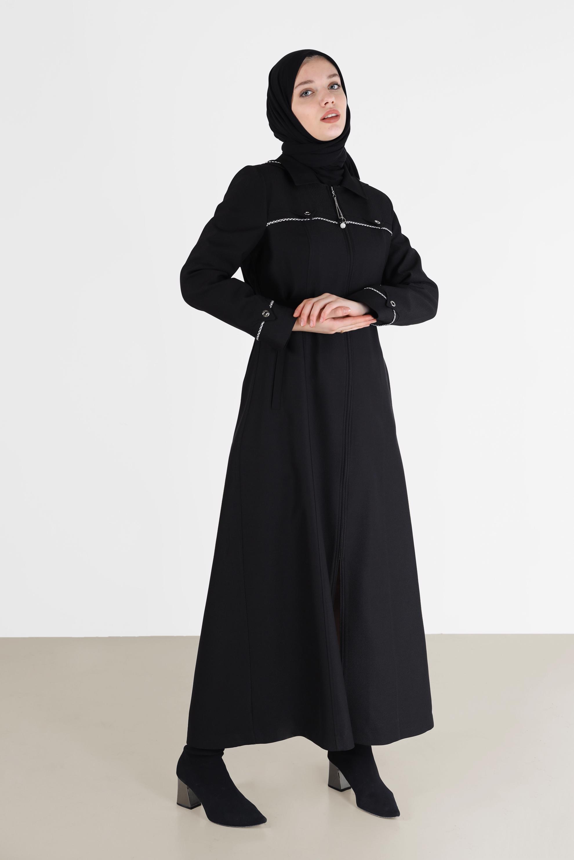 Tesettür giyim SİYAH BELİ KUŞAKLI KAPÜŞONLU PARDESÜ 10458	