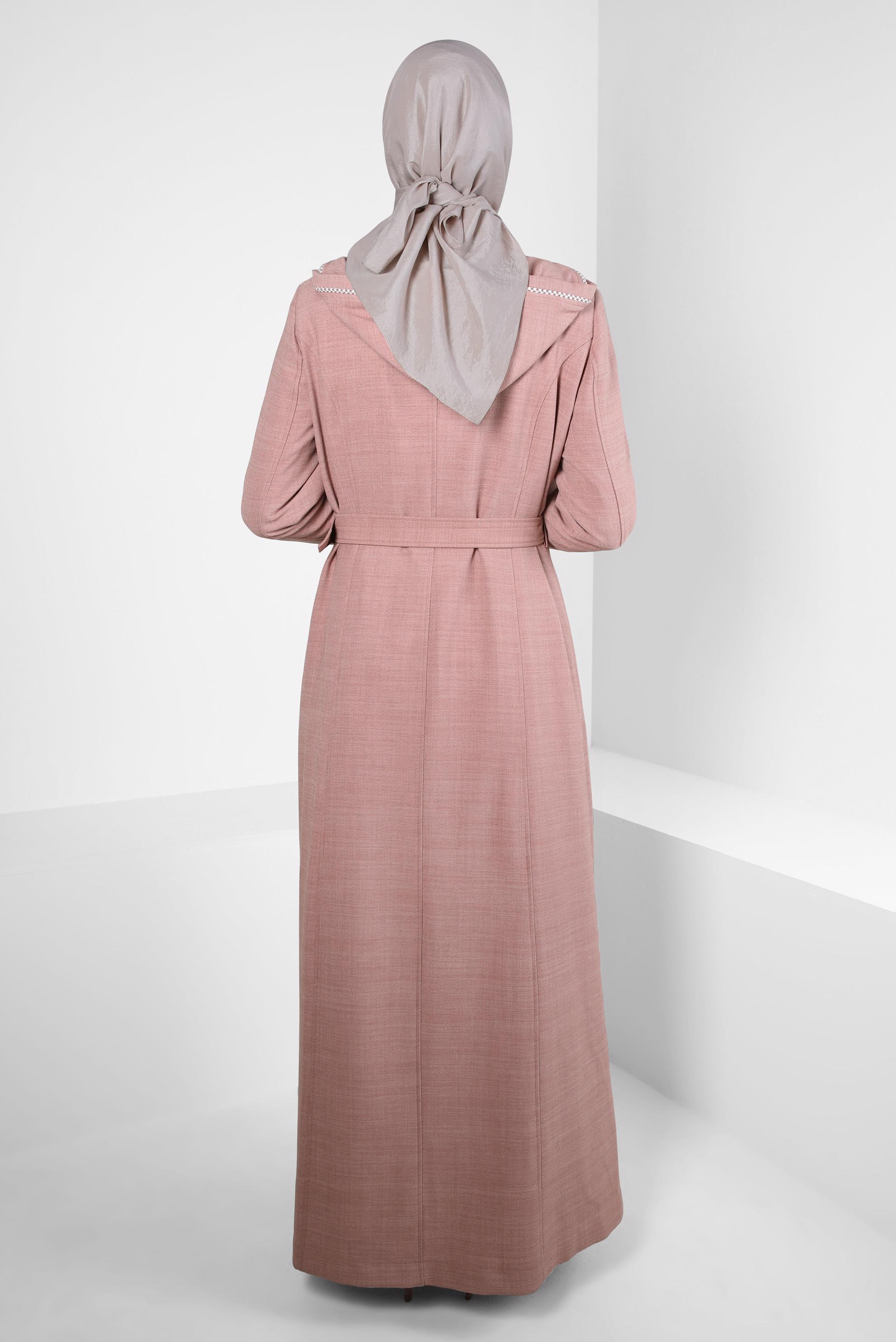 Tesettür giyim PUDRA BELİ KUŞAKLI KAPÜŞONLU PARDESÜ 10458	