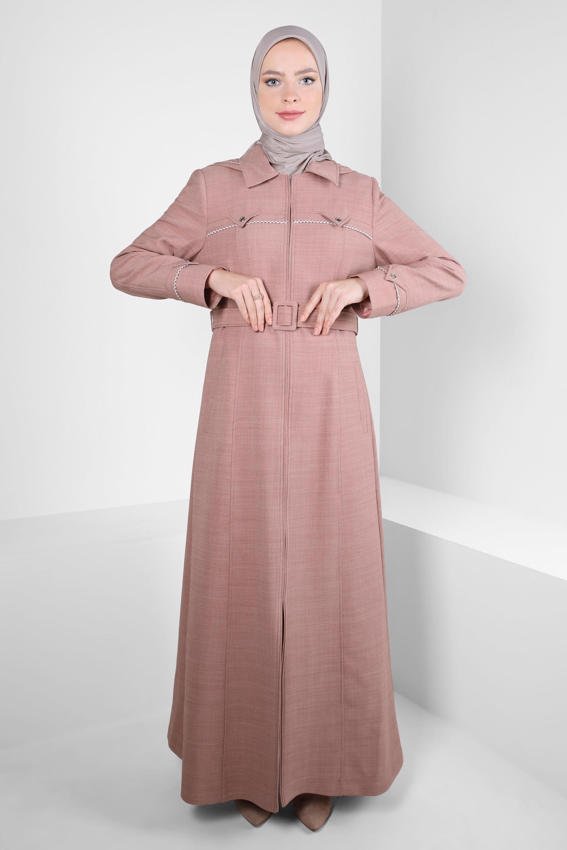 Tesettür giyim PUDRA BELİ KUŞAKLI KAPÜŞONLU PARDESÜ 10458	