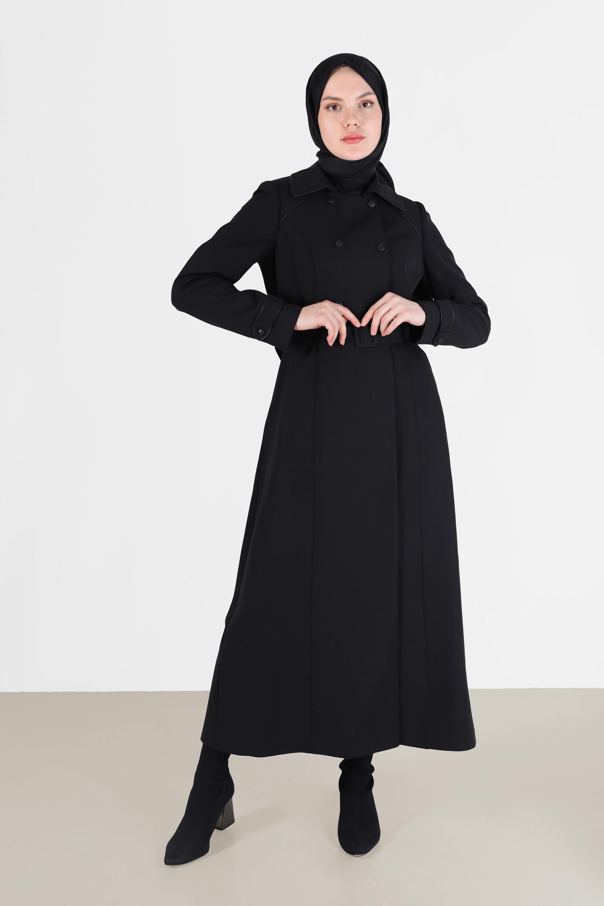 Tesettür giyim SİYAH KUŞAKLI DÜĞME DETAYLI PARDESÜ 10459 