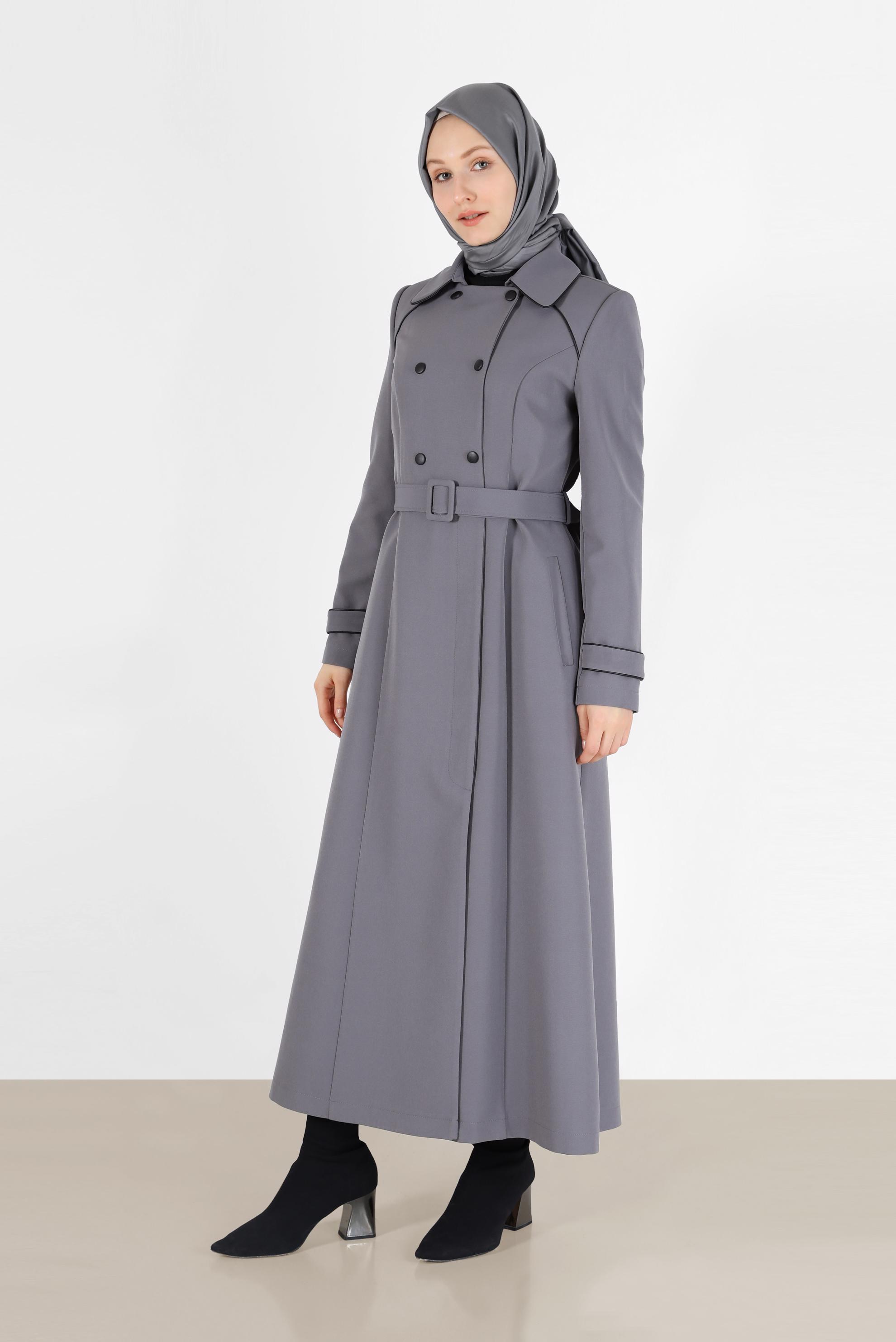 Tesettür giyim GRİ KUŞAKLI DÜĞME DETAYLI PARDESÜ 10459 