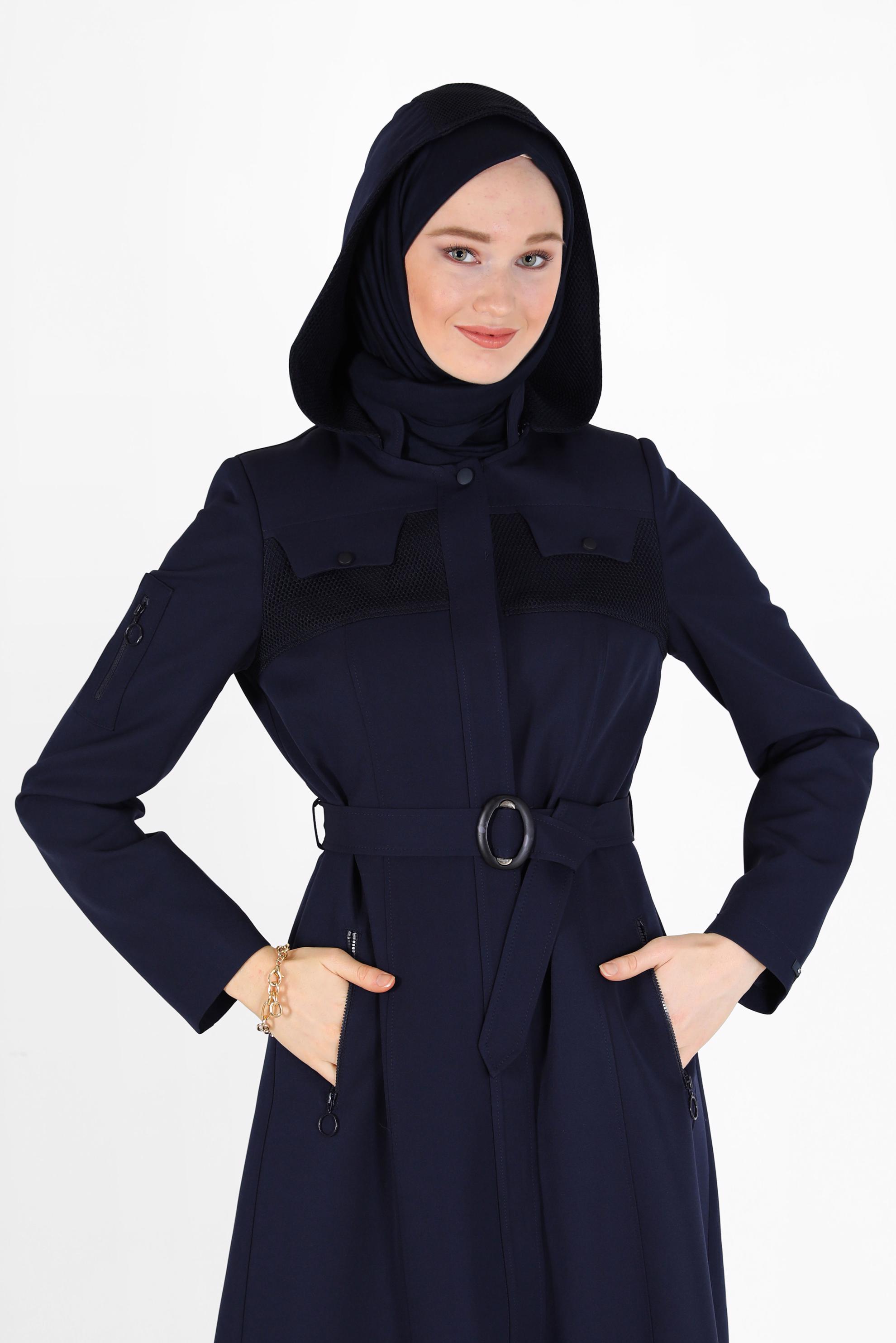 Tesettür giyim LACİVERT KUŞAKLI KAPÜŞONLU PARDESÜ 10470 
