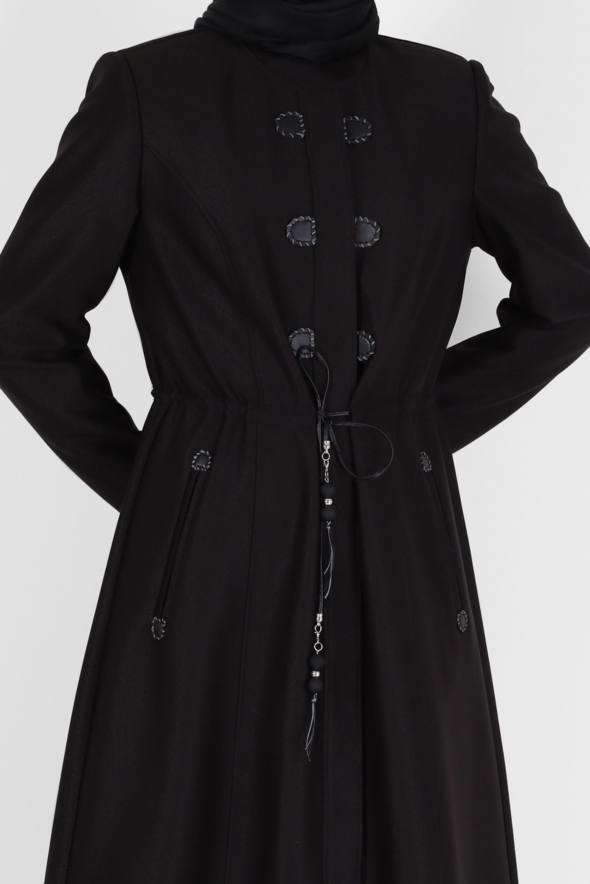 Tesettür giyim SİYAH HAKİM YAKA BELİ BÜZGÜLÜ PARDESÜ 10473 