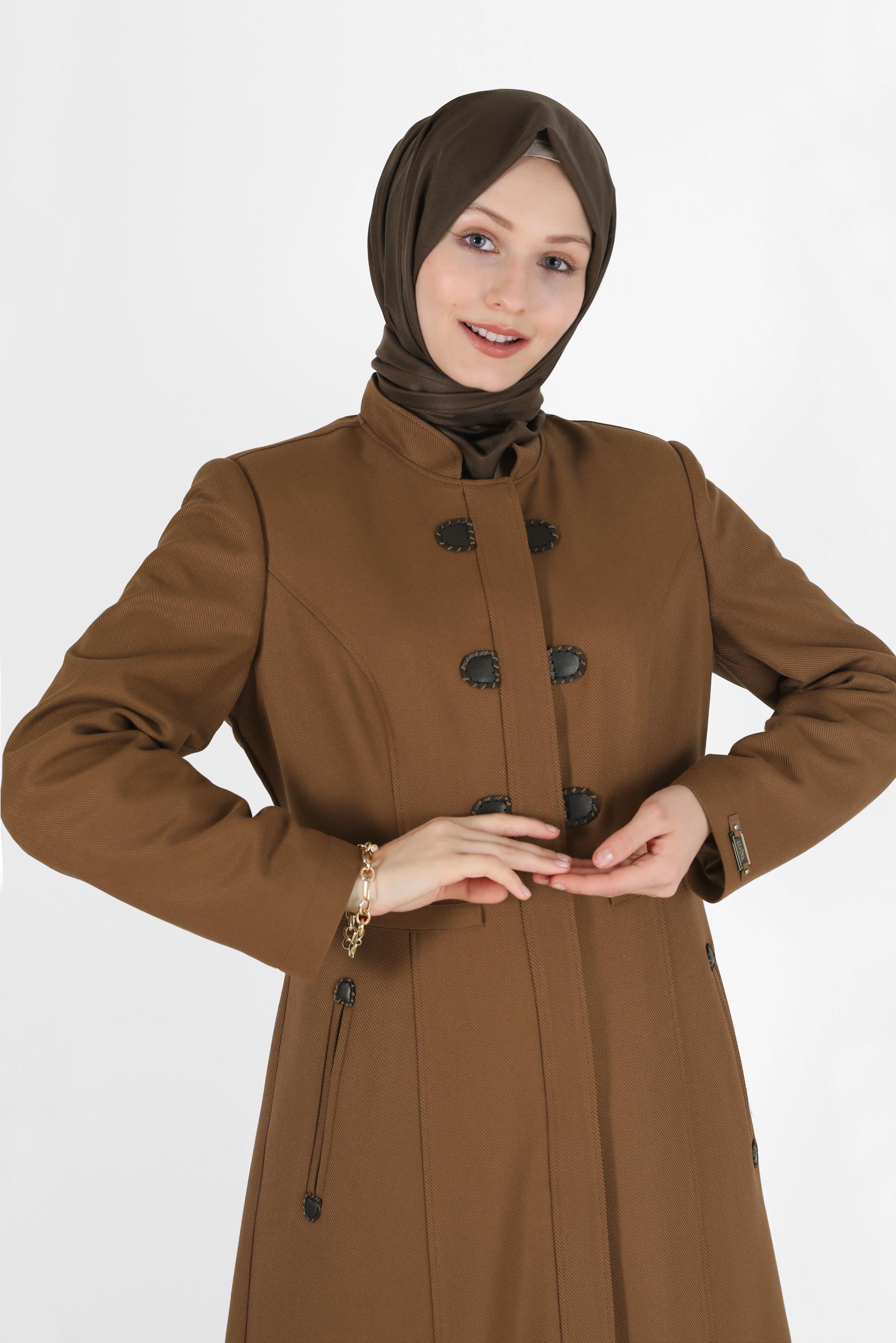 Tesettür giyim TABA HAKİM YAKA BELİ BÜZGÜLÜ PARDESÜ 10473 