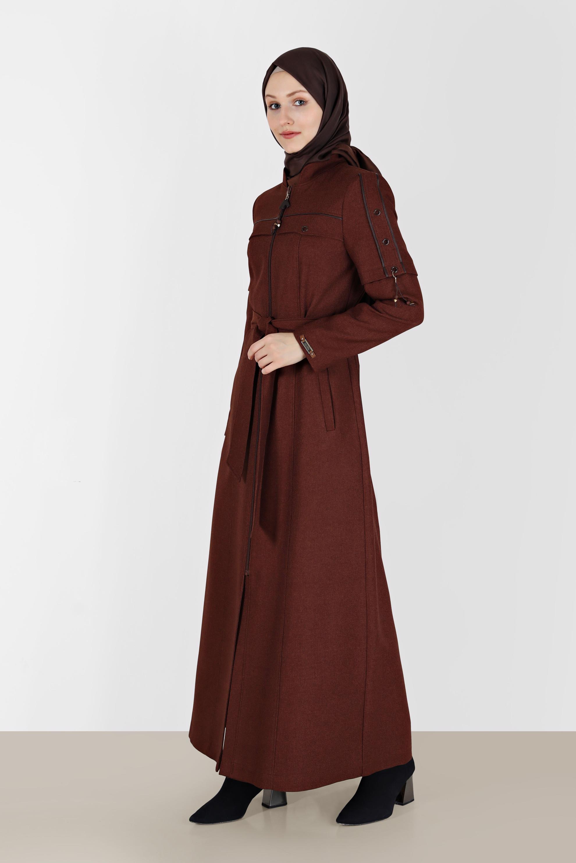 Tesettür giyim KAHVE KUŞGÖZÜ DETAYLI KUŞAKLI PARDESÜ 10490 
